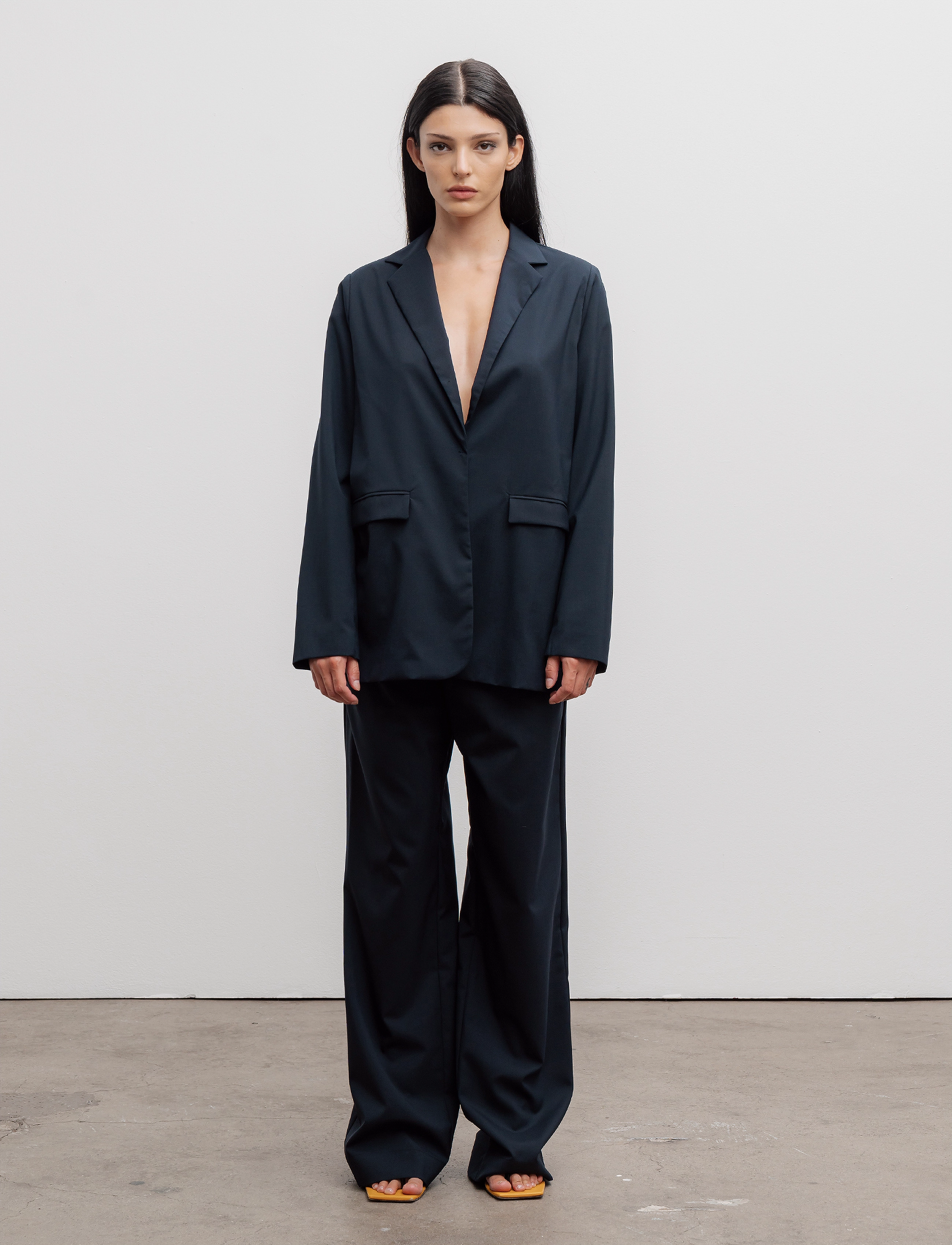 Ahlvar Gallery - Liv wool blazer - navy - 3