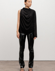 Ahlvar Gallery - Toki blouse - long-sleeved blouses - black - 2