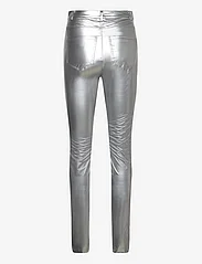 Ahlvar Gallery - Amaya latex trousers - bikses ar šaurām starām - silver - 1