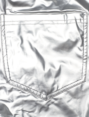 Ahlvar Gallery - Amaya latex trousers - smale bukser - silver - 4