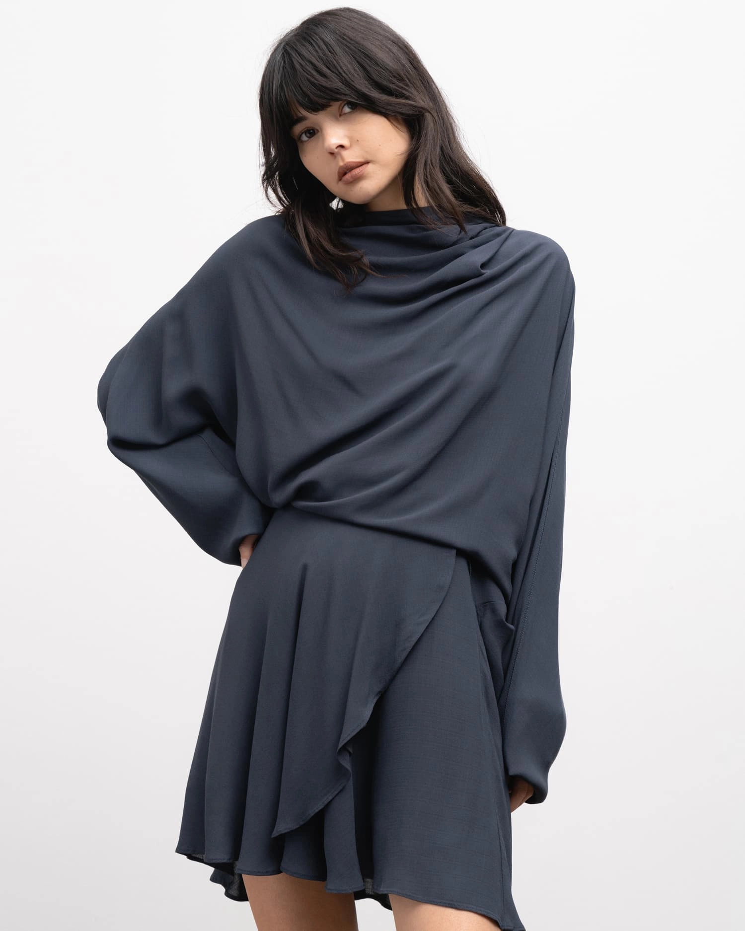 Ahlvar Gallery - Lizy linen skirt - blue grey - 2