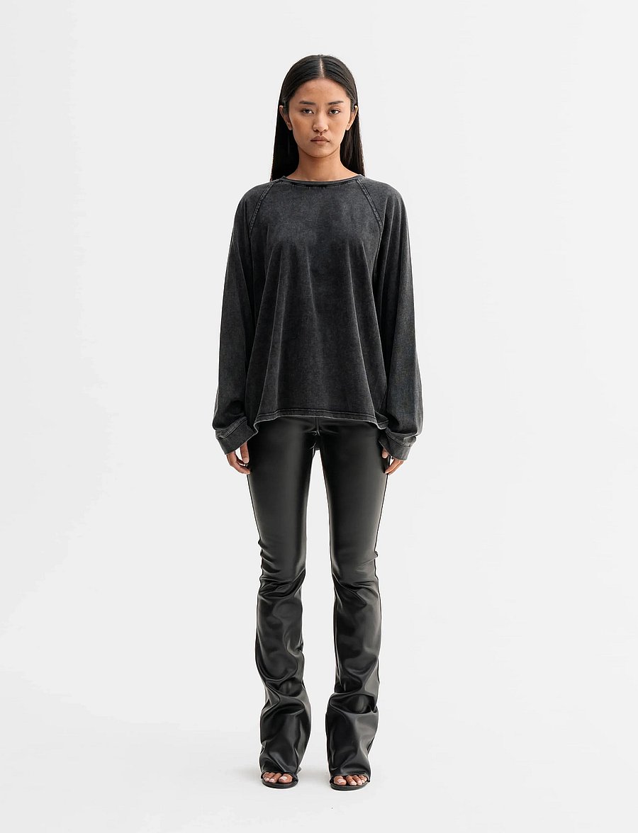 Ahlvar Gallery - Thelma LS tee - långärmade toppar - washed black - 3