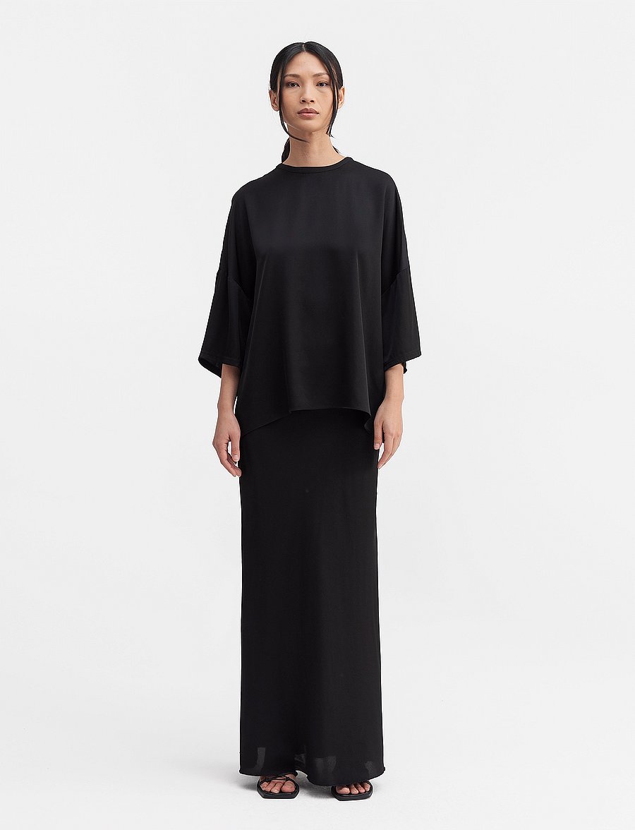 Ahlvar Gallery - Thess silk tee - t-shirts - black - 3