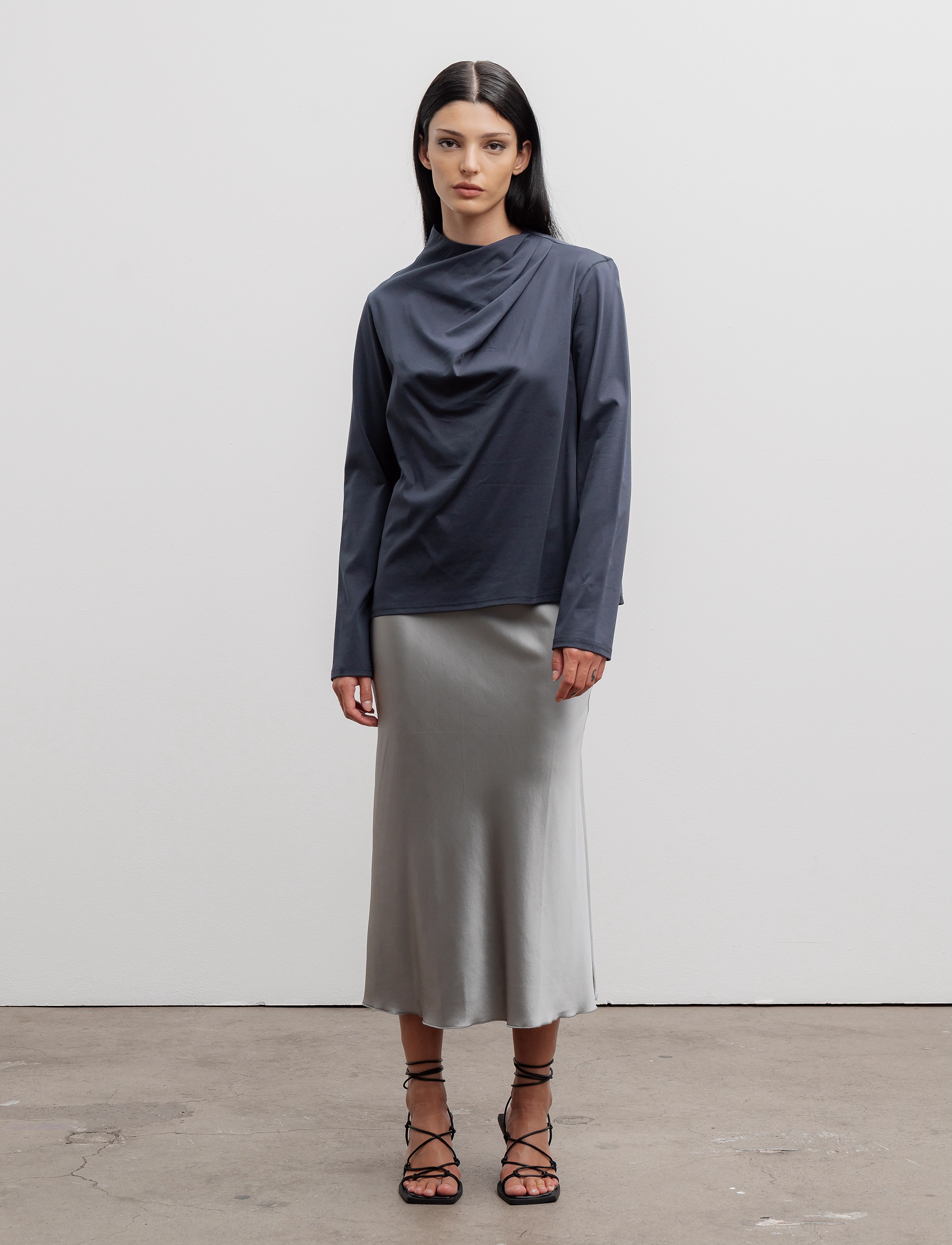 Ahlvar Gallery - Jade jersey blouse - blue grey - 3