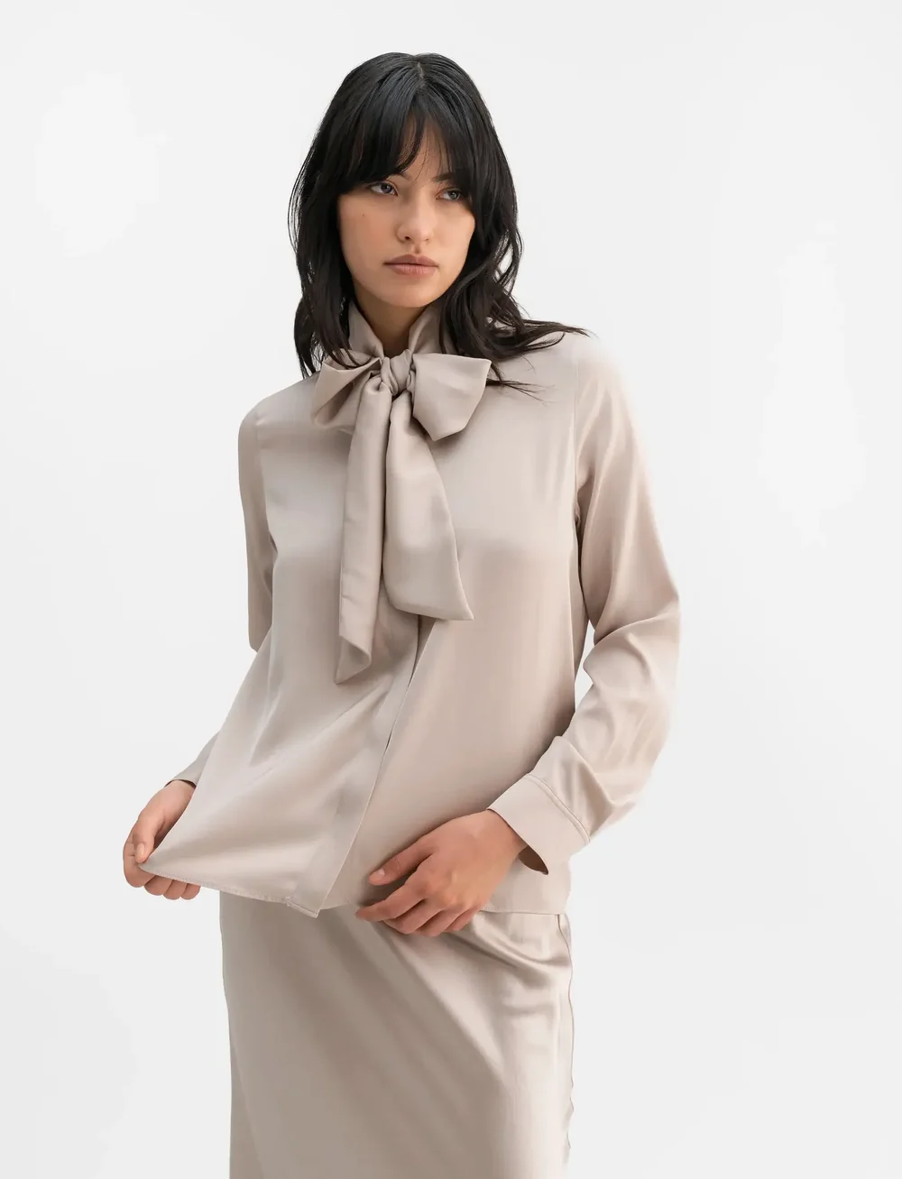 Ahlvar Gallery - Miki silk blouse - pikkade varrukatega pluusid - greige - 0