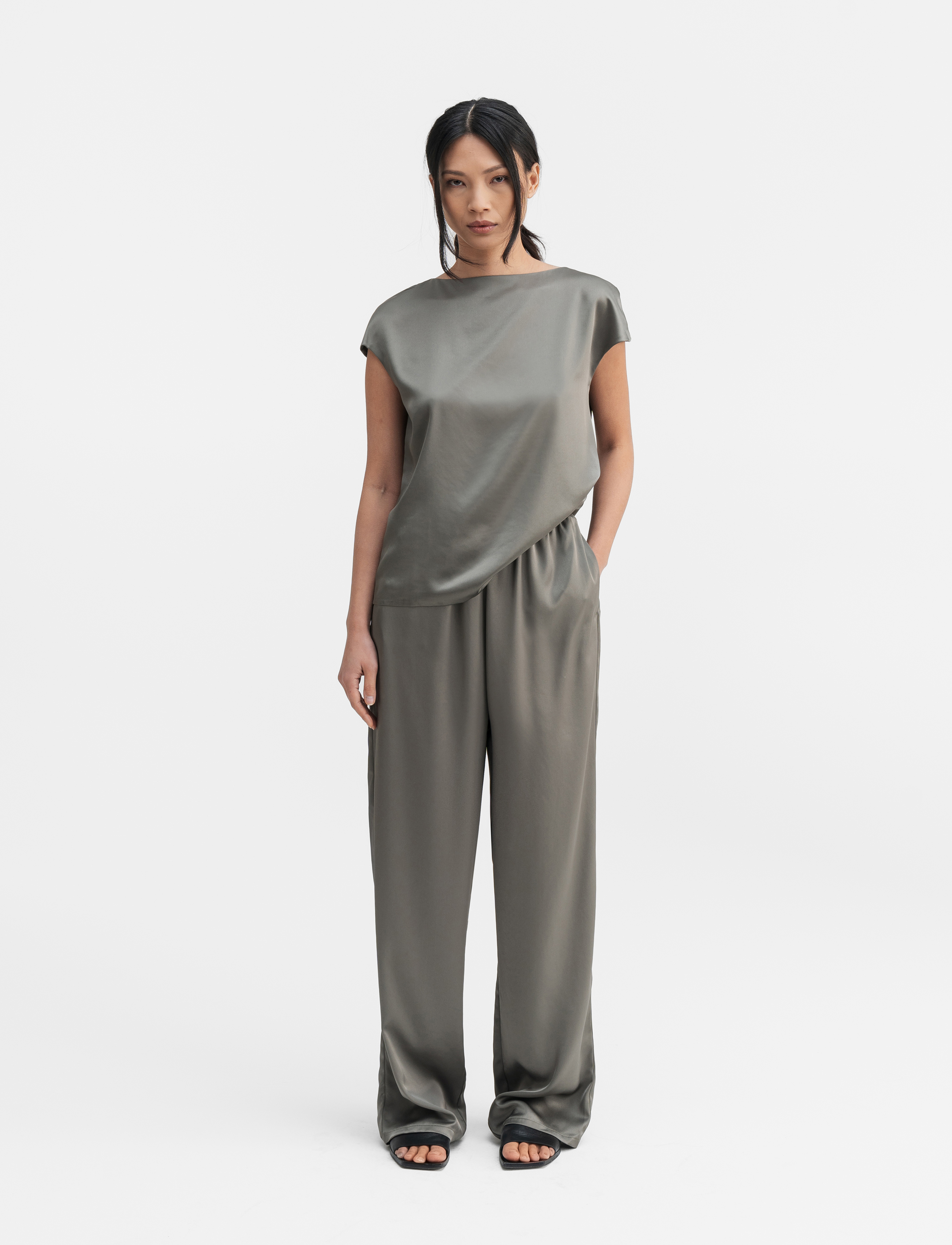 Ahlvar Gallery - Ayla satin trousers - light military - 3