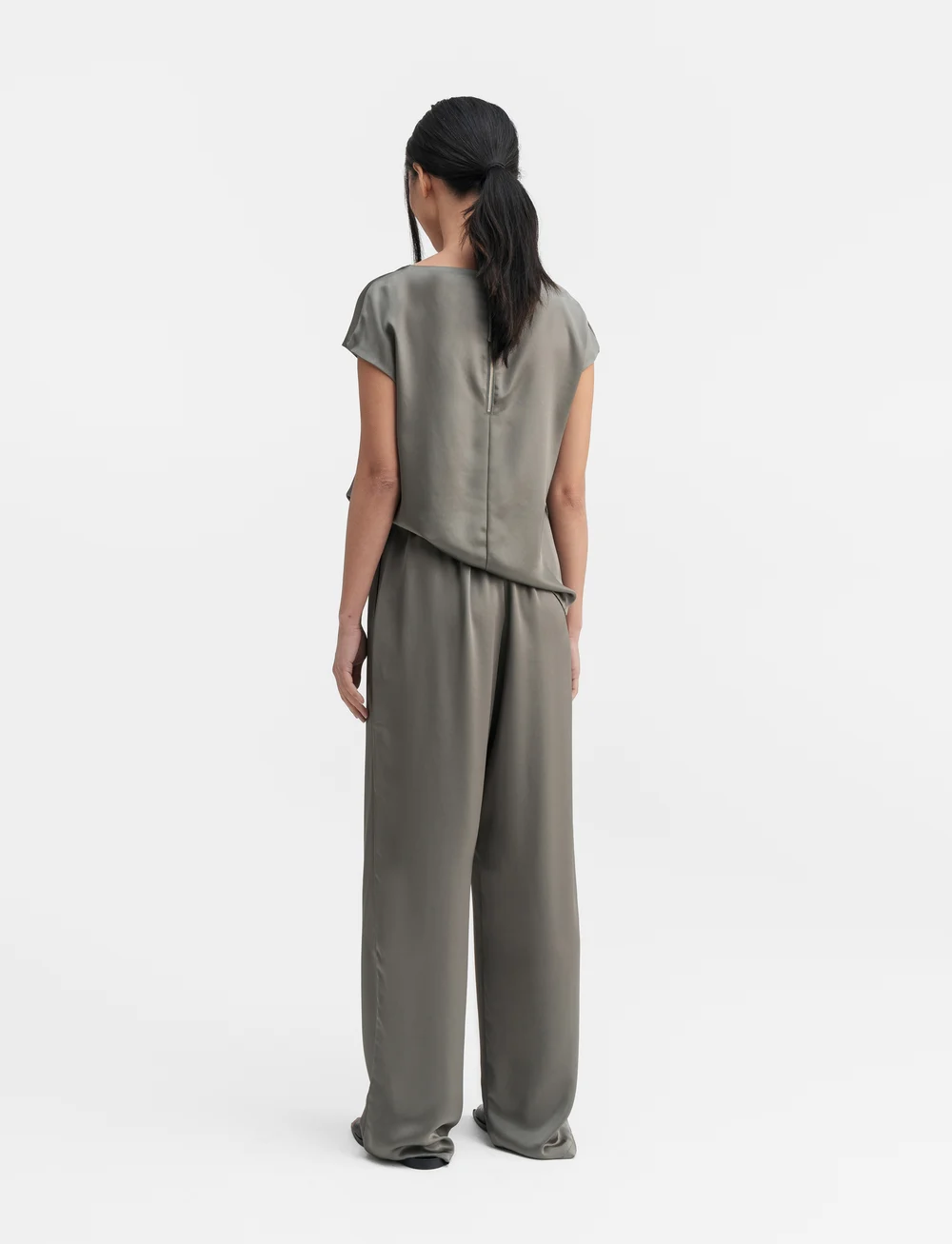 Ahlvar Gallery - Ayla satin trousers - tiesaus kirpimo kelnės - light military - 4