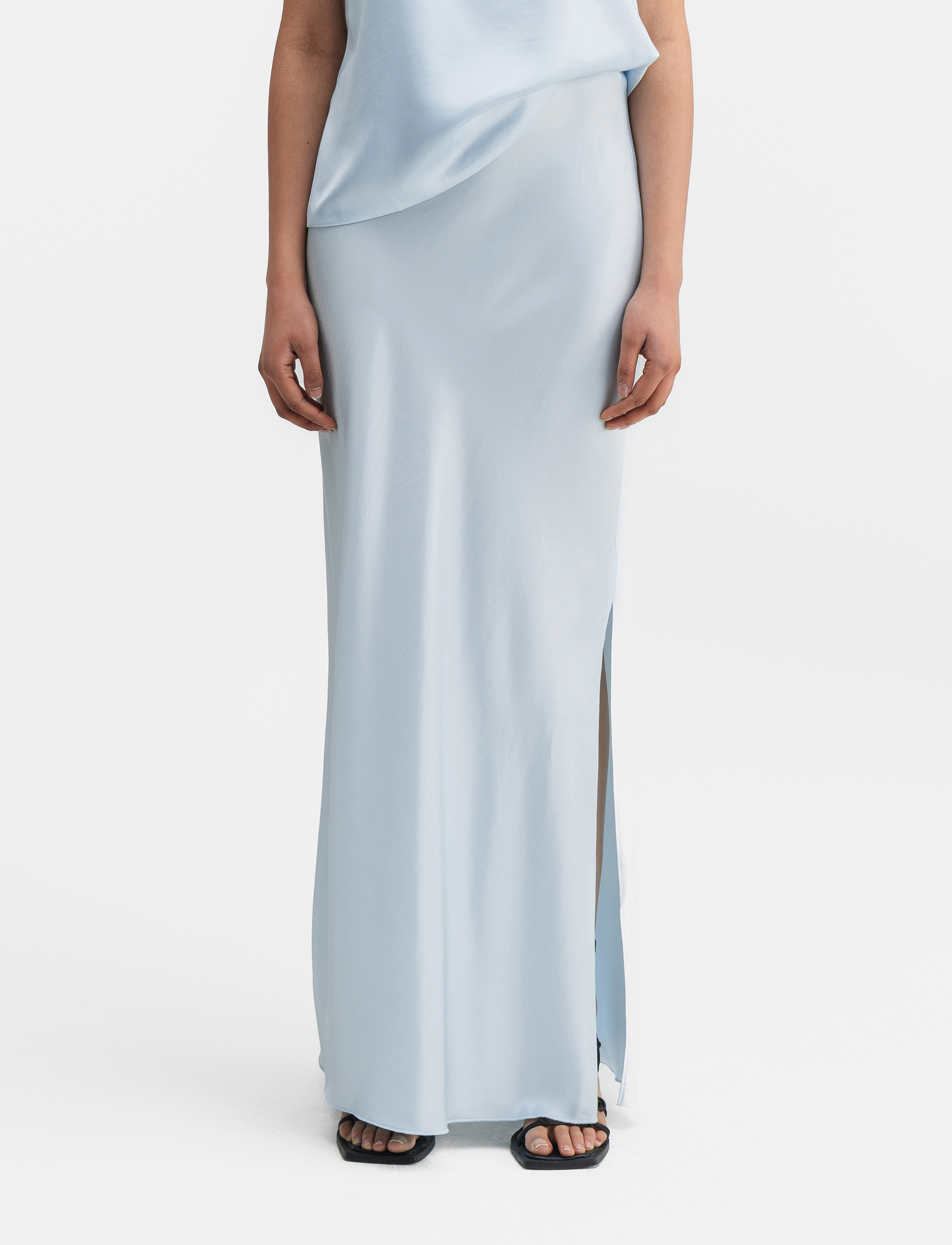 Ahlvar Gallery Hana Long Logo Satin Skirt, XS, Röcke, Blau - Maxi, Frauen
