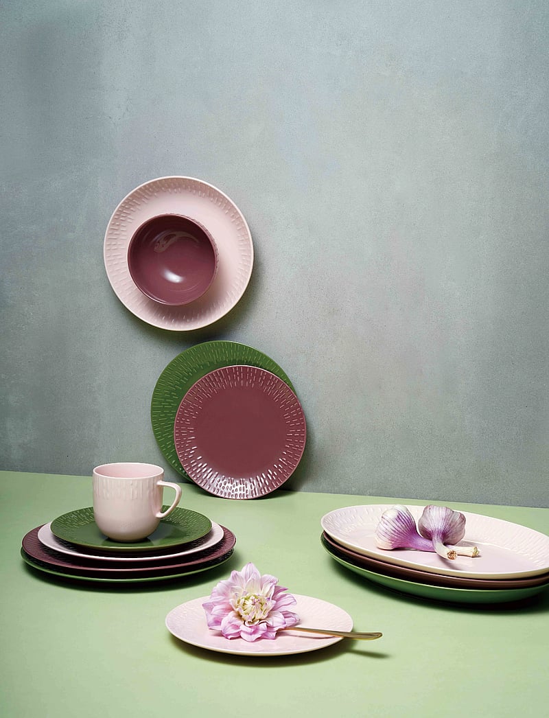 Aida - Confetti oval dish w/relief 1 pcs. giftbox - servierplatten - olive - 0