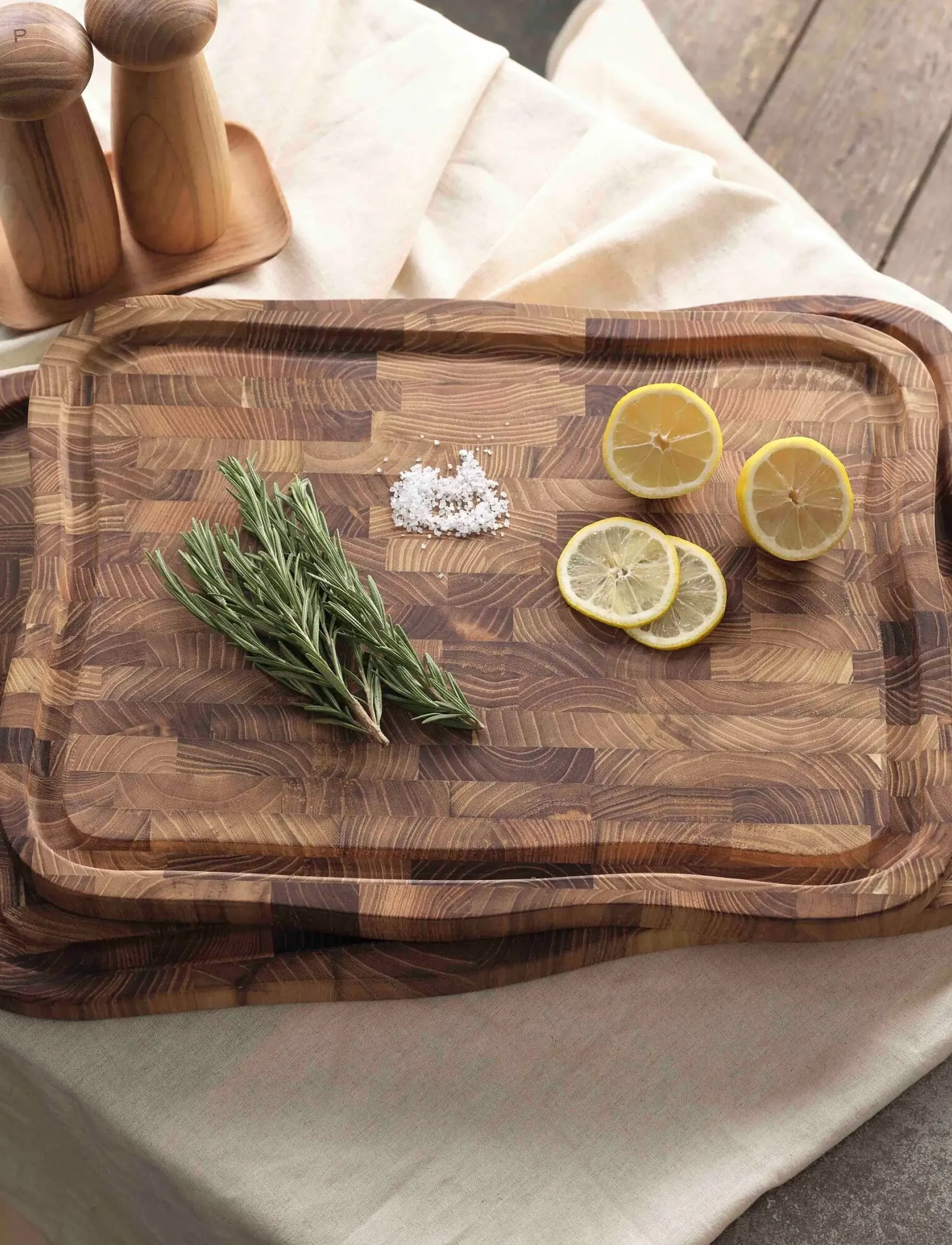 Aida - RAW Teak - skærebræt 45x33x3cm m saftrille - natural - 0