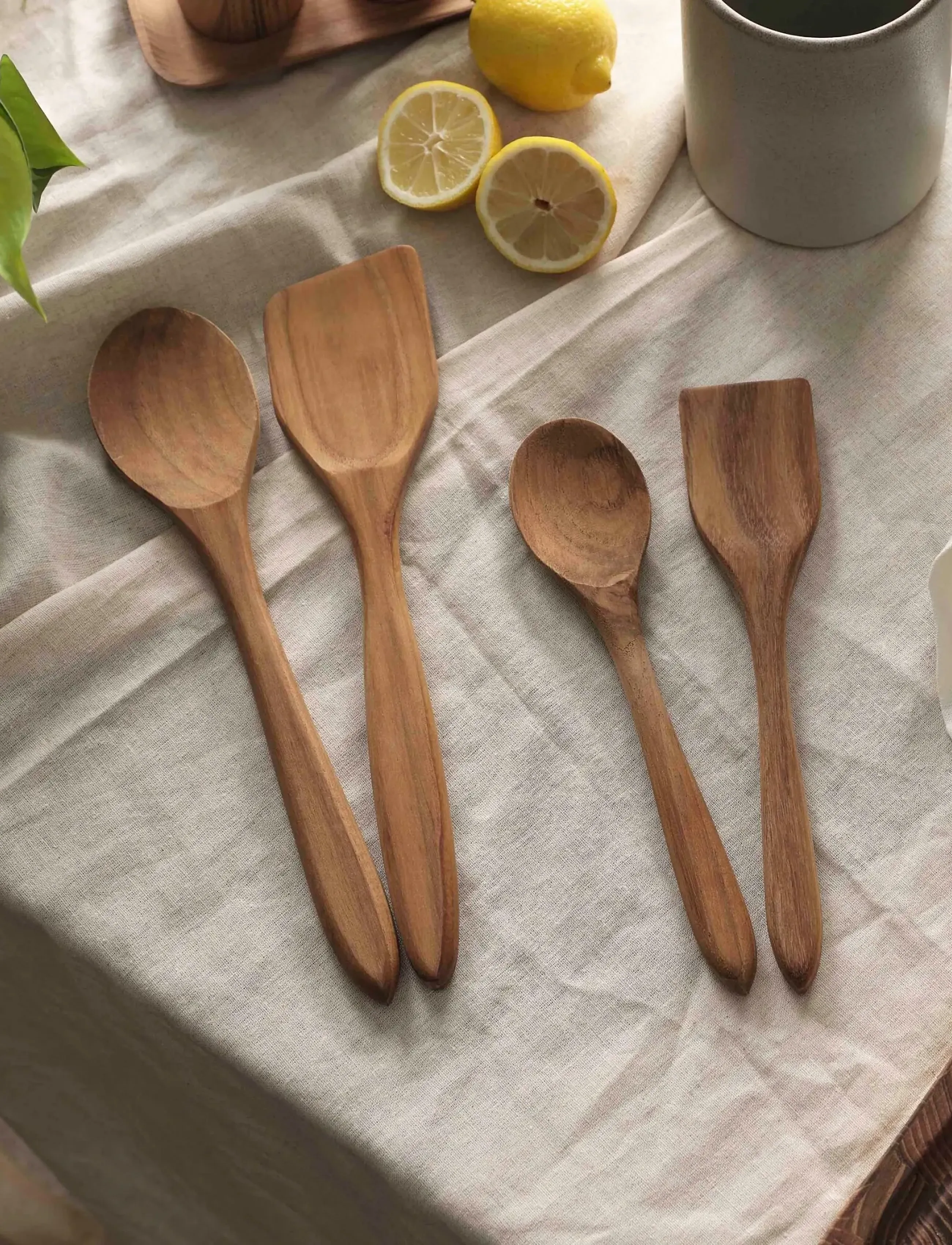 Aida - RAW Teak - grydeske 32 cm 1 stk. - natural - 1