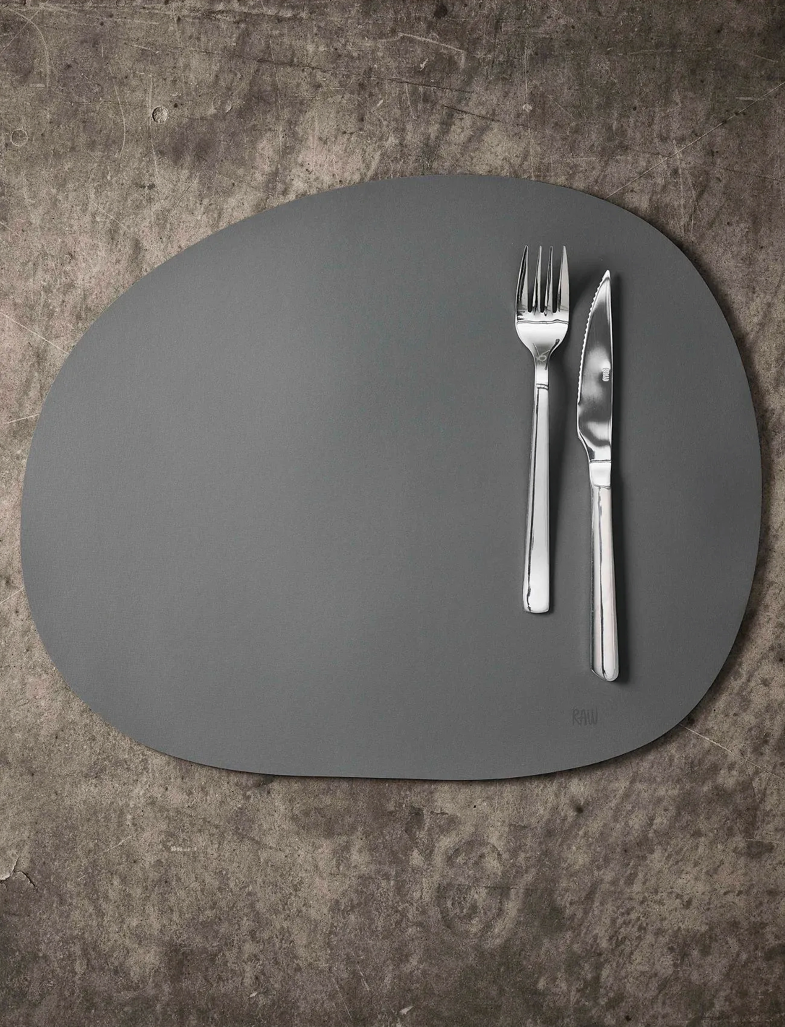 Aida Raw Silicone Placemat Soft Surface 1 Pcs. 41 X 33.5 Cm, 41X33.5 cm, Tableware, Grau - Placemats, Kinder
