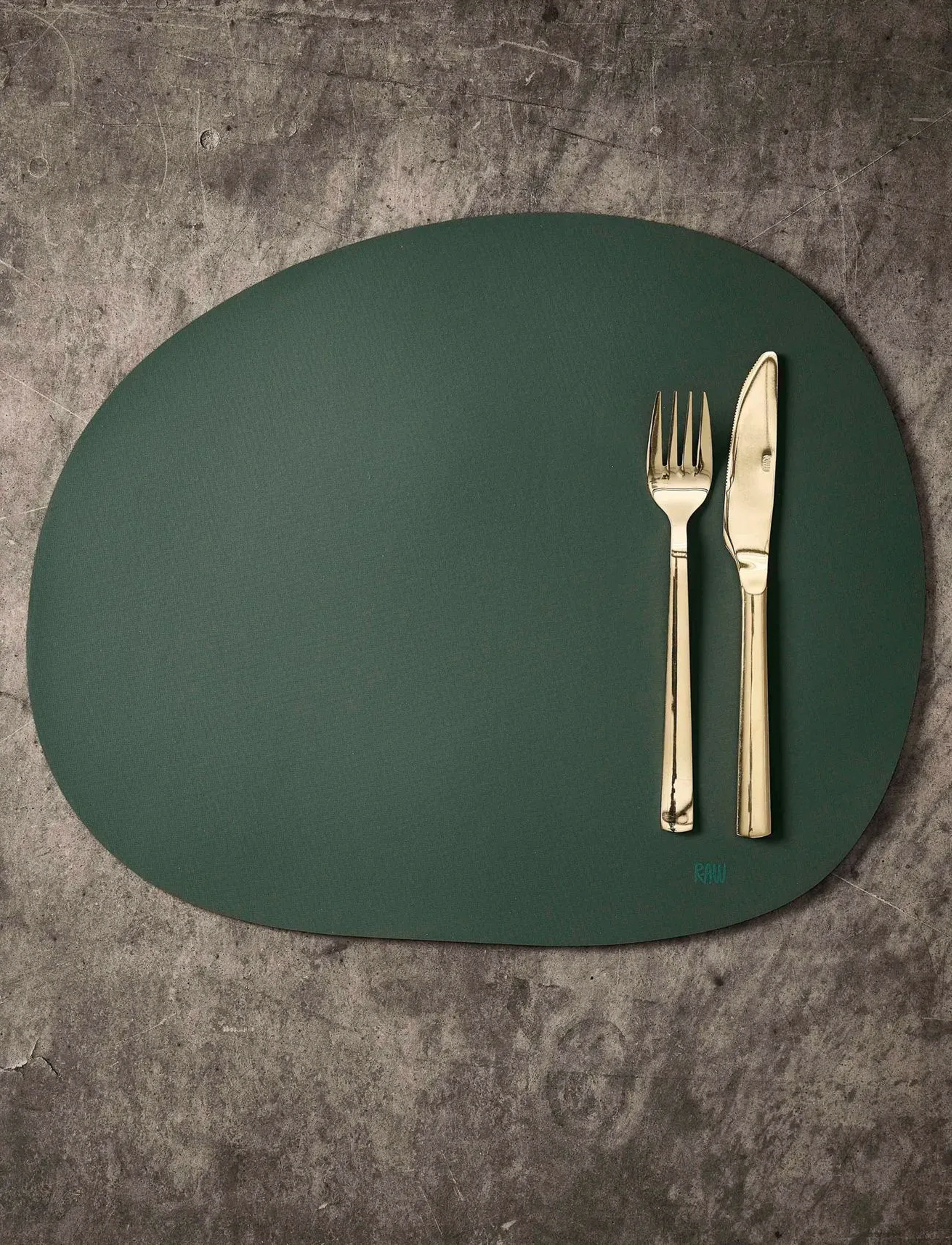 Aida Raw Silicone Placemat Soft Surface 1 Pcs. 41 X 33.5 Cm, 41X33.5 cm, Tableware, Grün - Placemats, Kinder