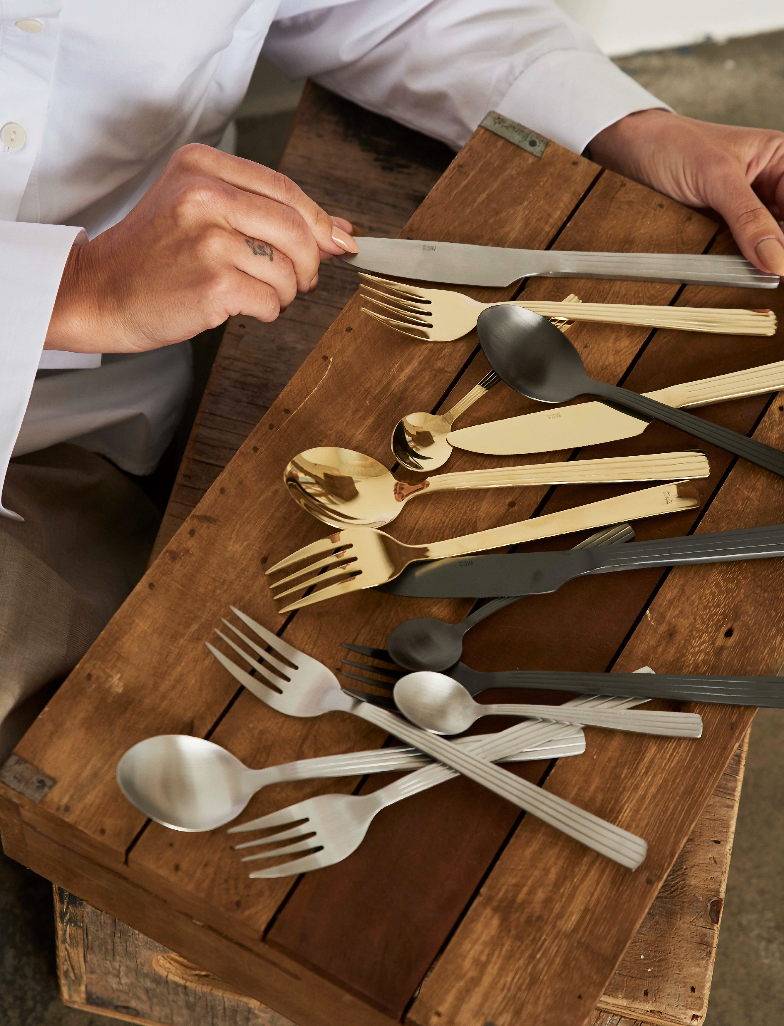 Aida Raw Cutlery - 48 Pcs. Set, One Size x 36, Gold, Bestik > Bestiksæt, Unisex