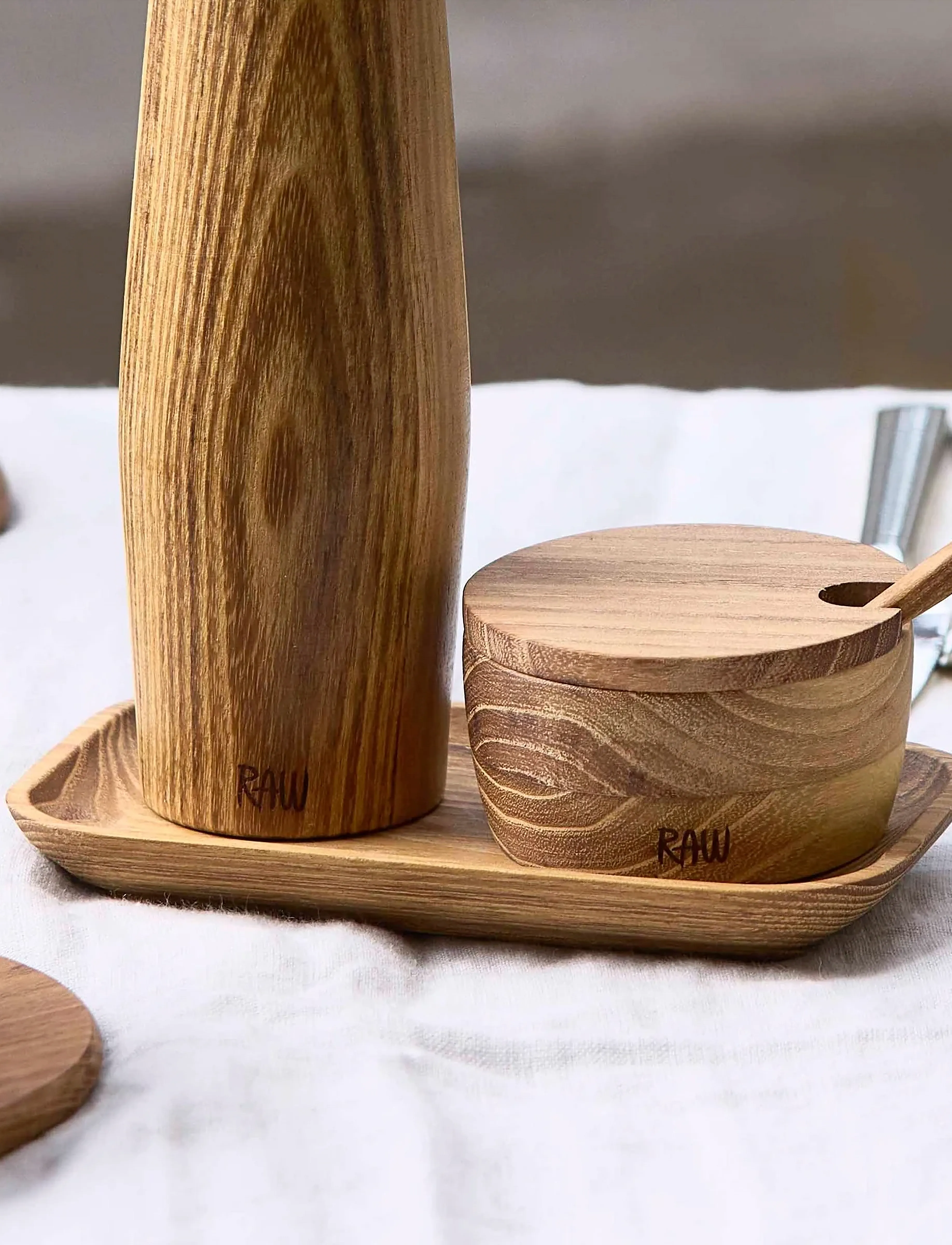 Aida Raw Teak Wood Tray, One Size, Dining & Table Accessories, Grün - Trays, Homeware