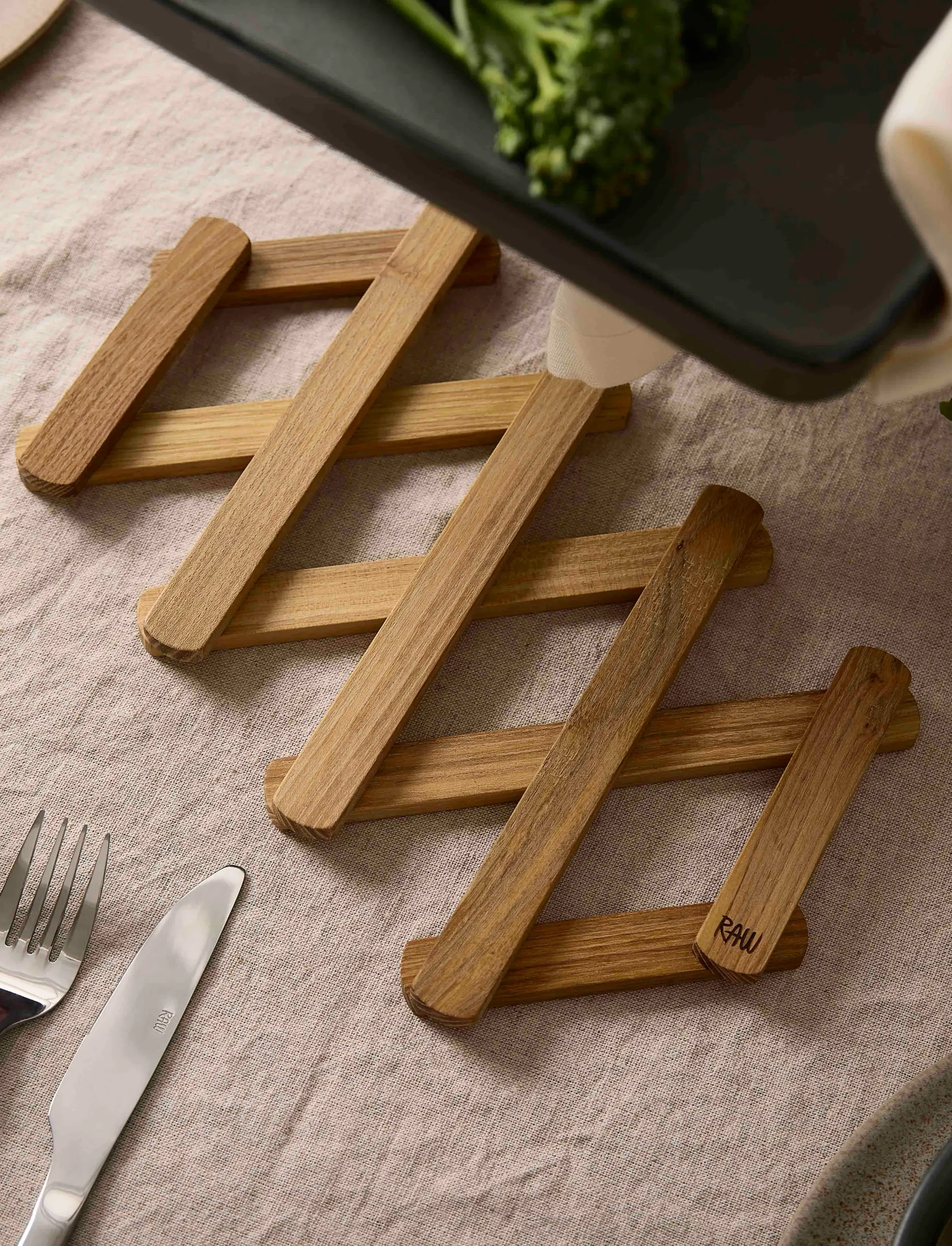 Aida Raw Teak Adjustable Trivet 60 Cm, One Size, Dining & Table Accessories - Coasters, Homeware