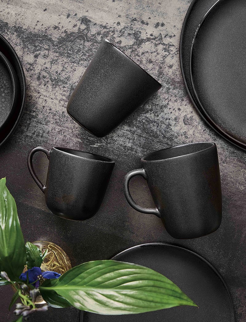 Aida - RAW Titanium Black - krus m hank 1 stk 35 cl - osta hinna alusel - black - 1