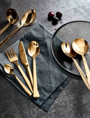 Aida - RAW cutlery gold color coating - 16 pcs - bestikksett - gold - 1