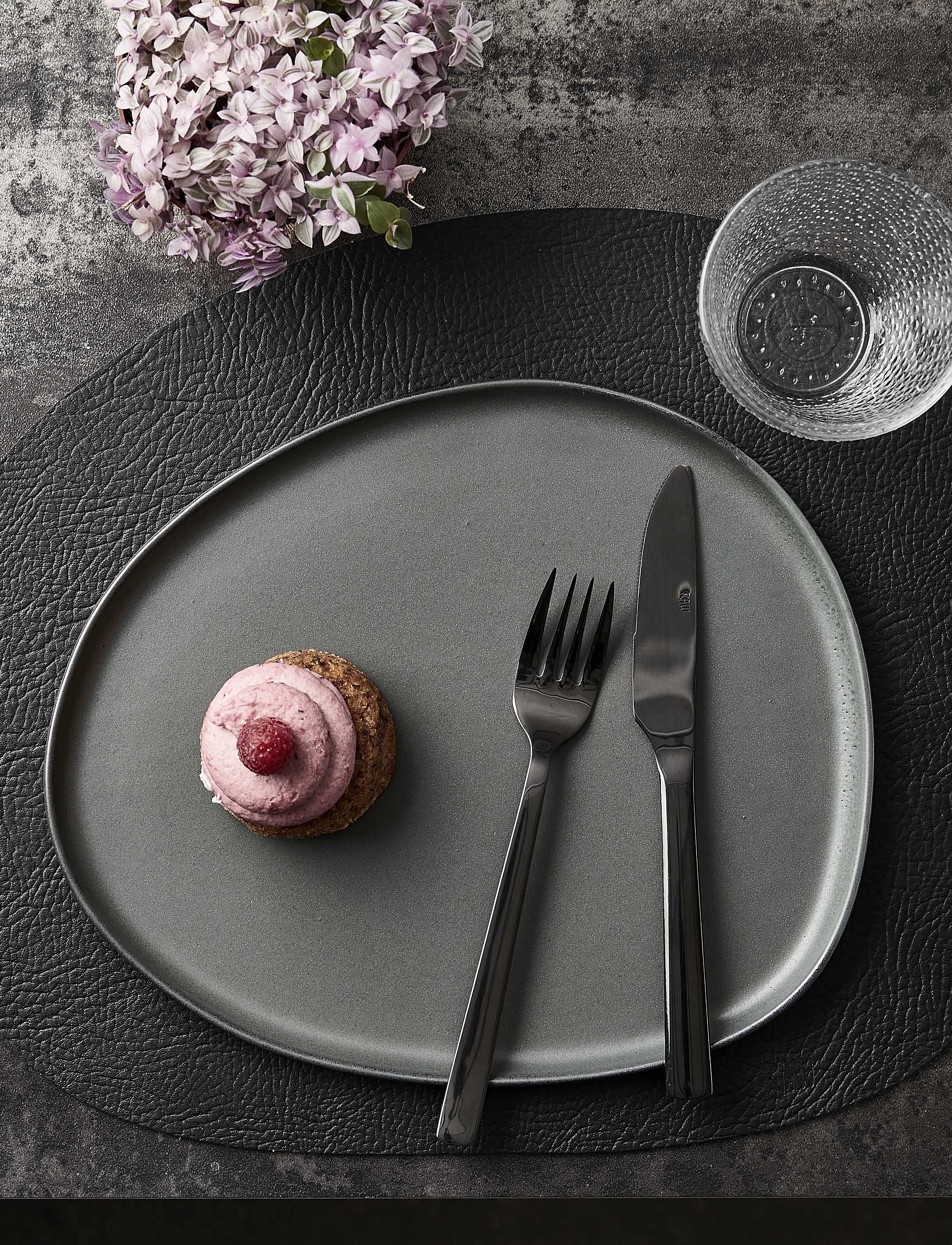 Aida Raw Organic Placemat, H0.5 cm, Kitchen Textiles, Schwarz - Placemats, Homeware