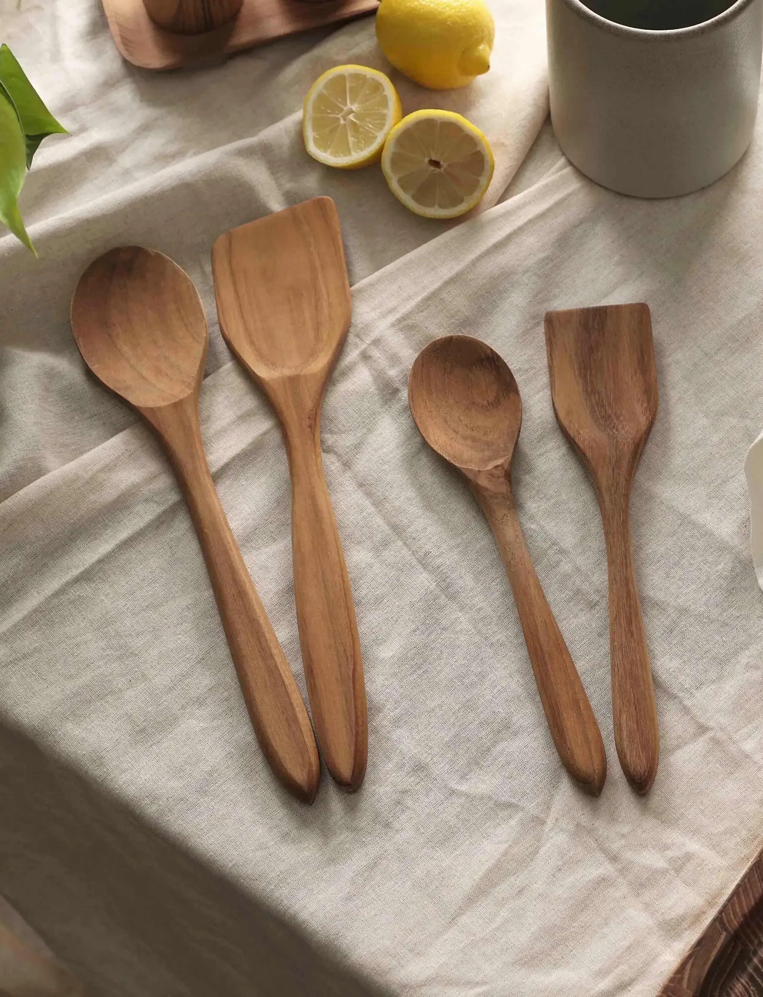 Aida - RAW Teak - palet 1 stk.  26 cm. - natural - 1