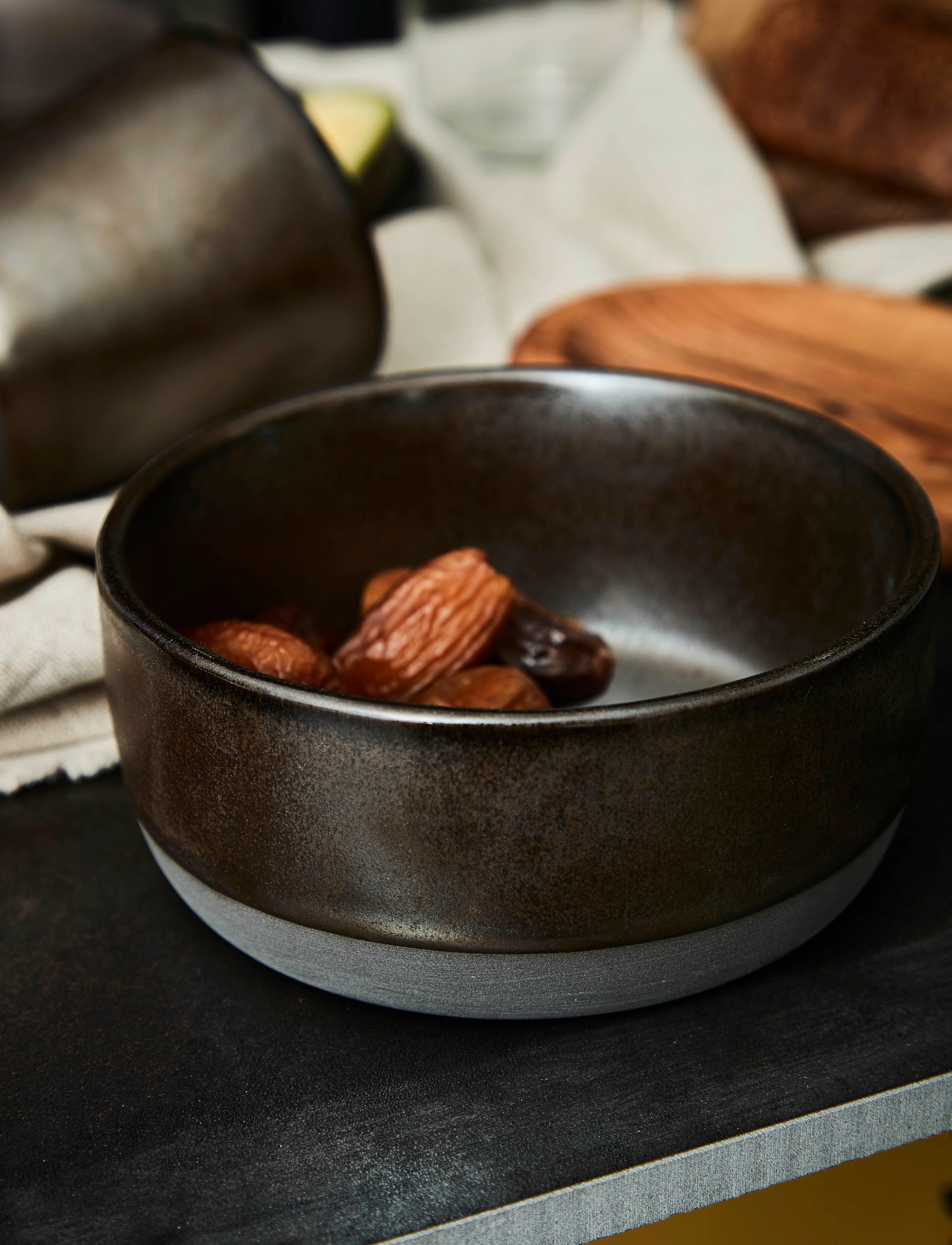 Aida Raw Metallic Brown Skål 1 Stk D13,5 X H6 Cm, Ø 13.5 cm, Bowls, Braun - Breakfast Homeware