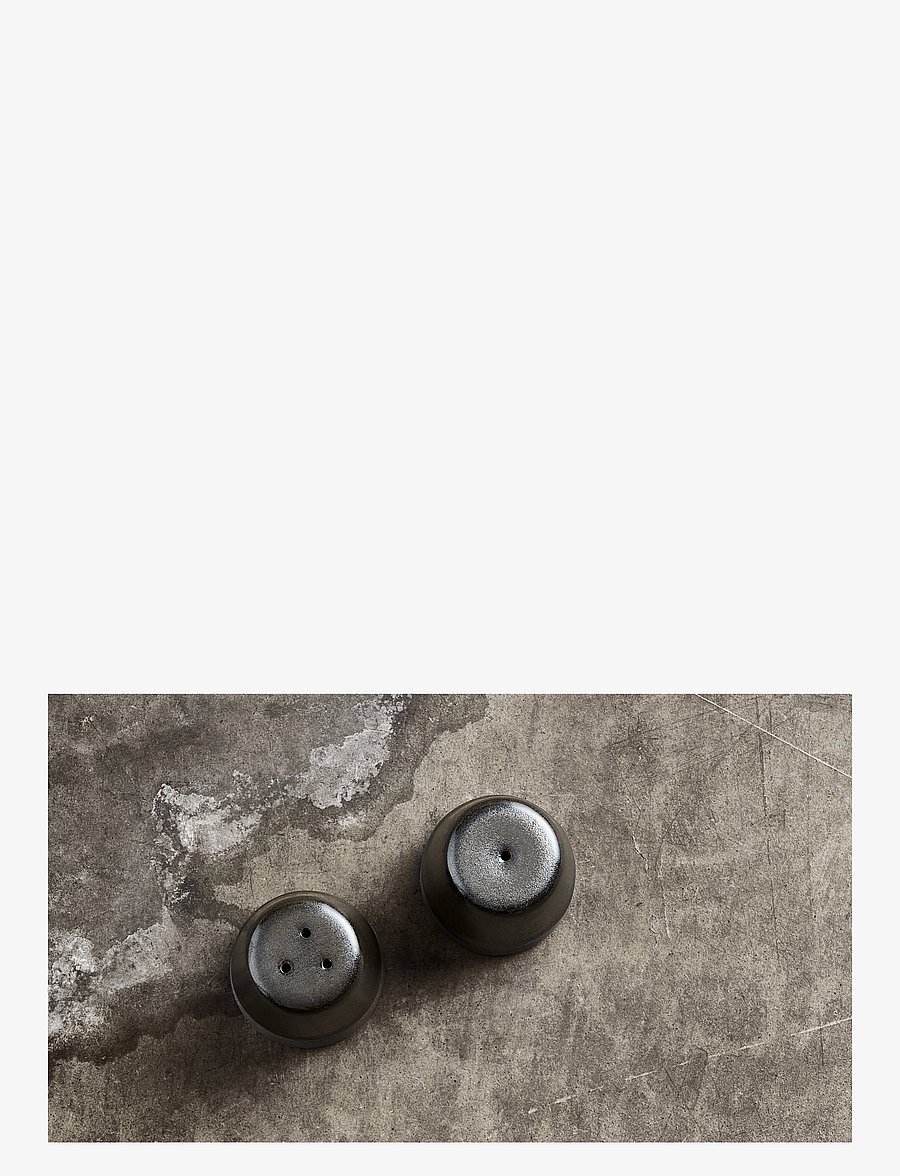 Aida - RAW Metallic Brown salt / pepper 1 set - salz- & pfefferstreuer - brown - 2