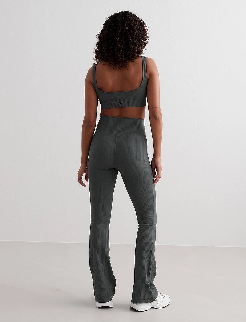 aim´n - Ribbed Seamless Bra - medium støtte - sage - 5