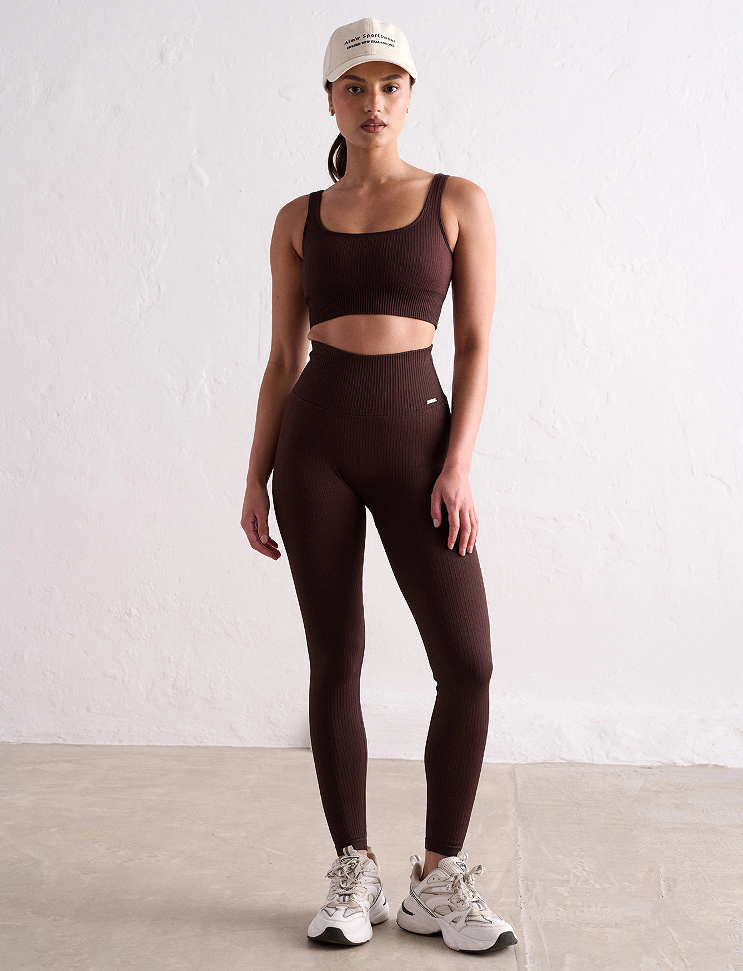 aim´n - Ribbed Seamless Tights - volle länge - cacao - 4
