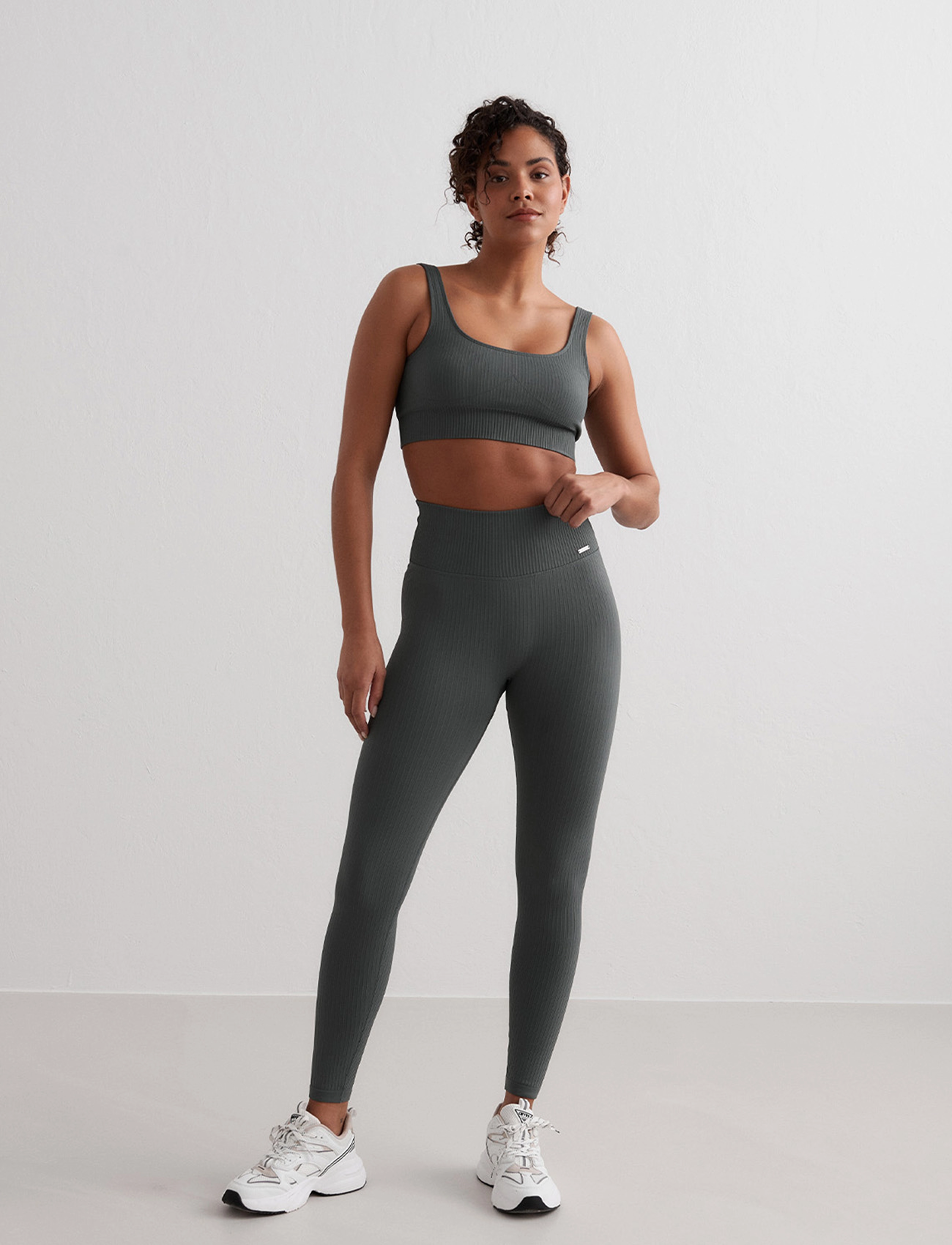 aim ́n Ribbed Seamless Tights, M, Green, Løbetræningstights > Sømløse Tights, Dame