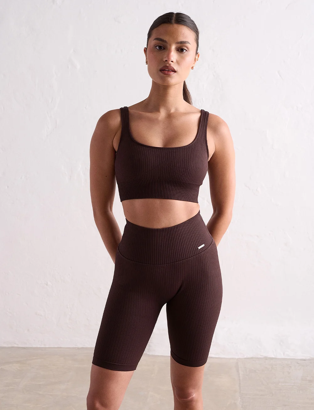 aim´n - Ribbed Seamless Biker Shorts - collants courts - cacao - 0