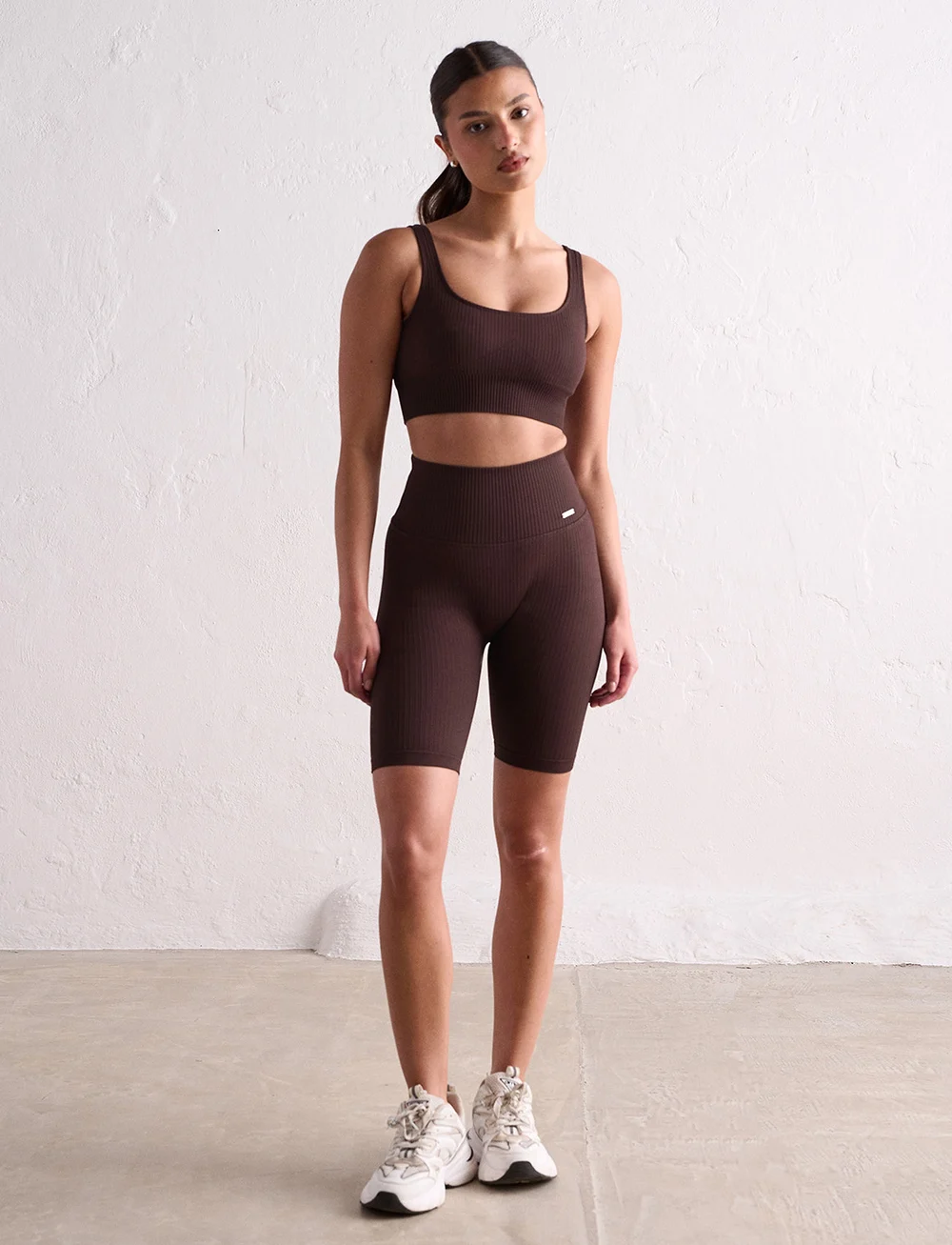 aim´n - Ribbed Seamless Biker Shorts - collants courts - cacao - 5