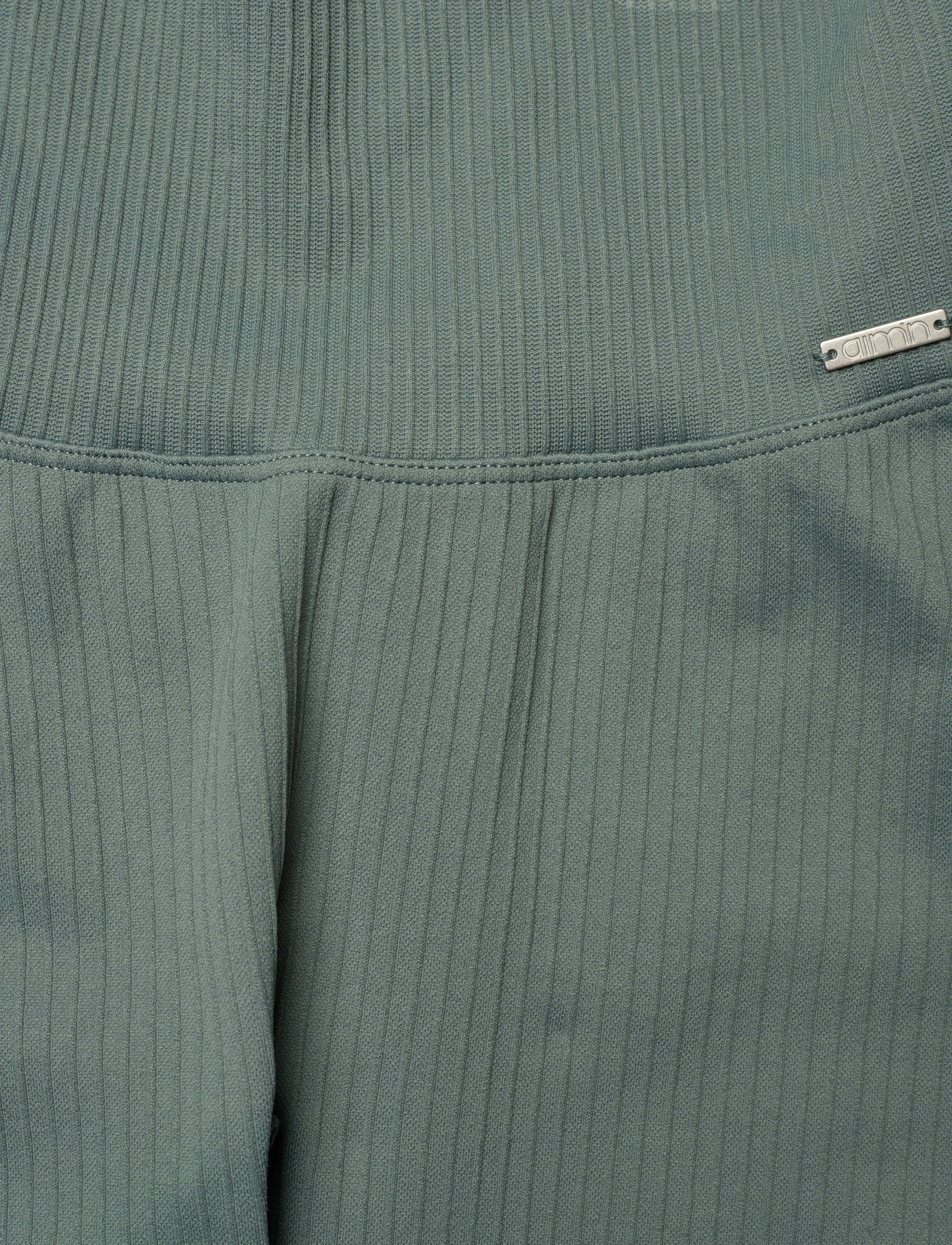 aim´n - Ribbed Seamless Biker Shorts - training tights - sage - 2