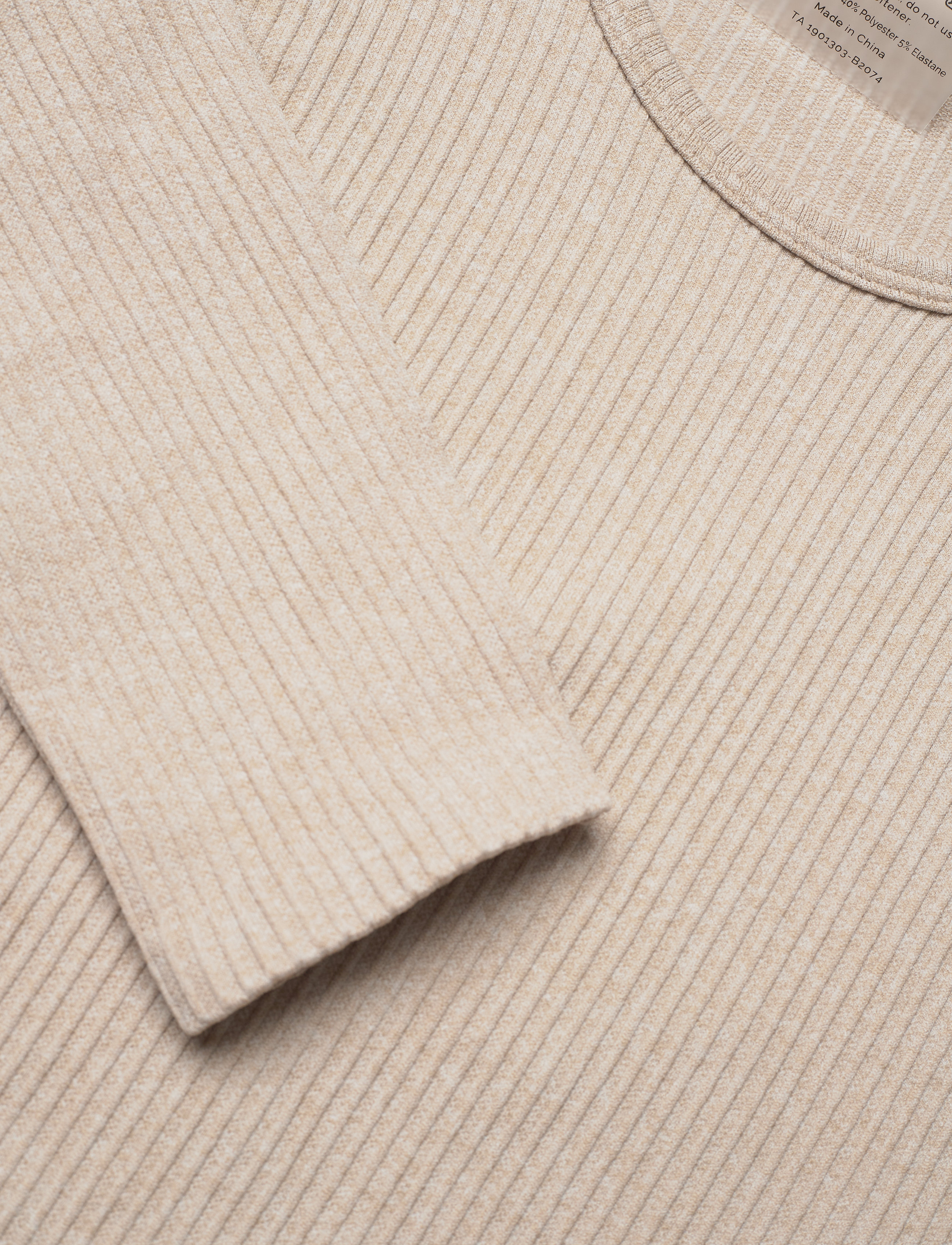 aim´n - Ribbed Seamless Crop Long Sleeve - nabapluusid - beige - 2