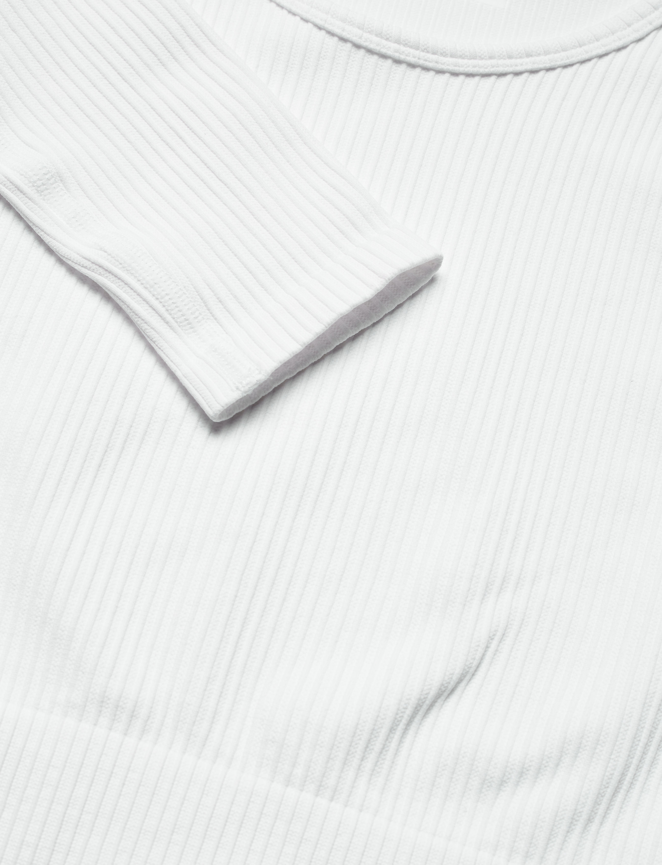 aim´n - Ribbed Crop Long Sleeve - crop tops - white - 2
