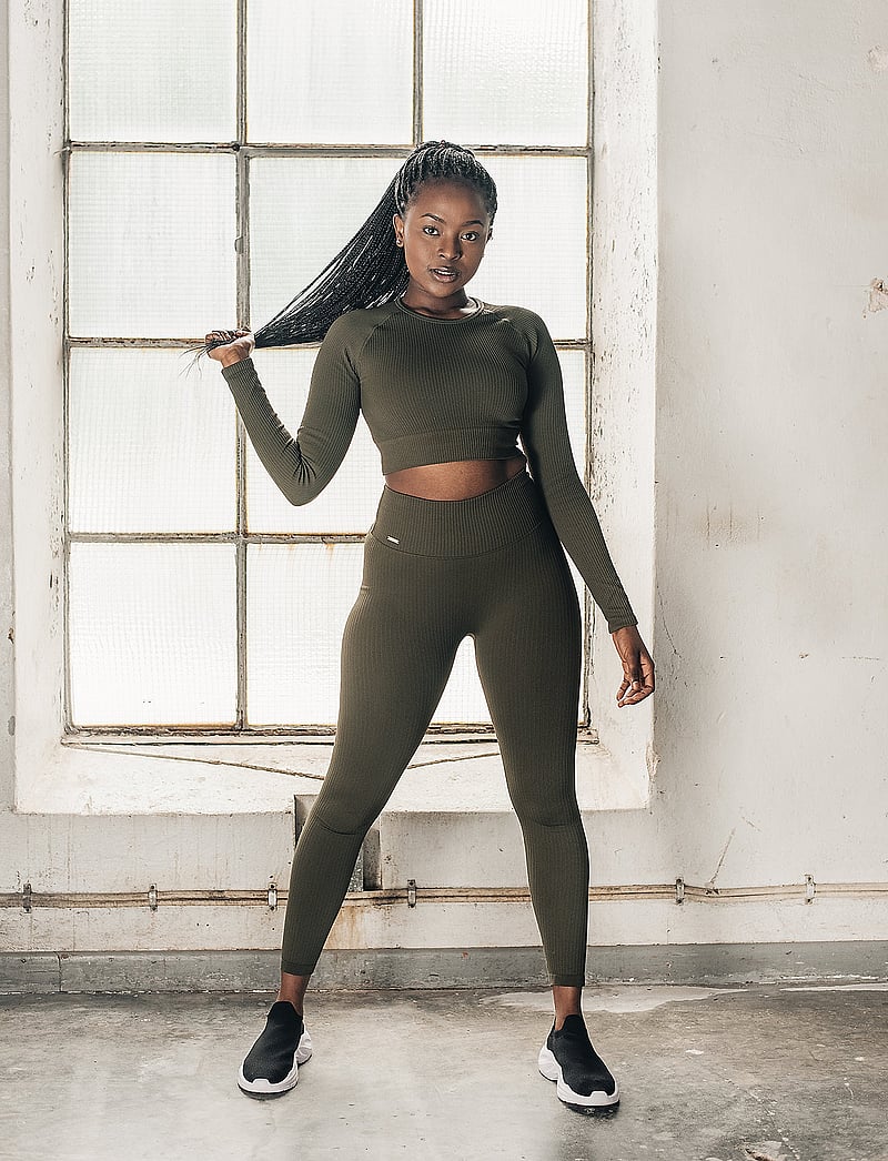 aim´n - Khaki Ribbed Seamless Tights - Õmblusteta retuusid - khaki - 0