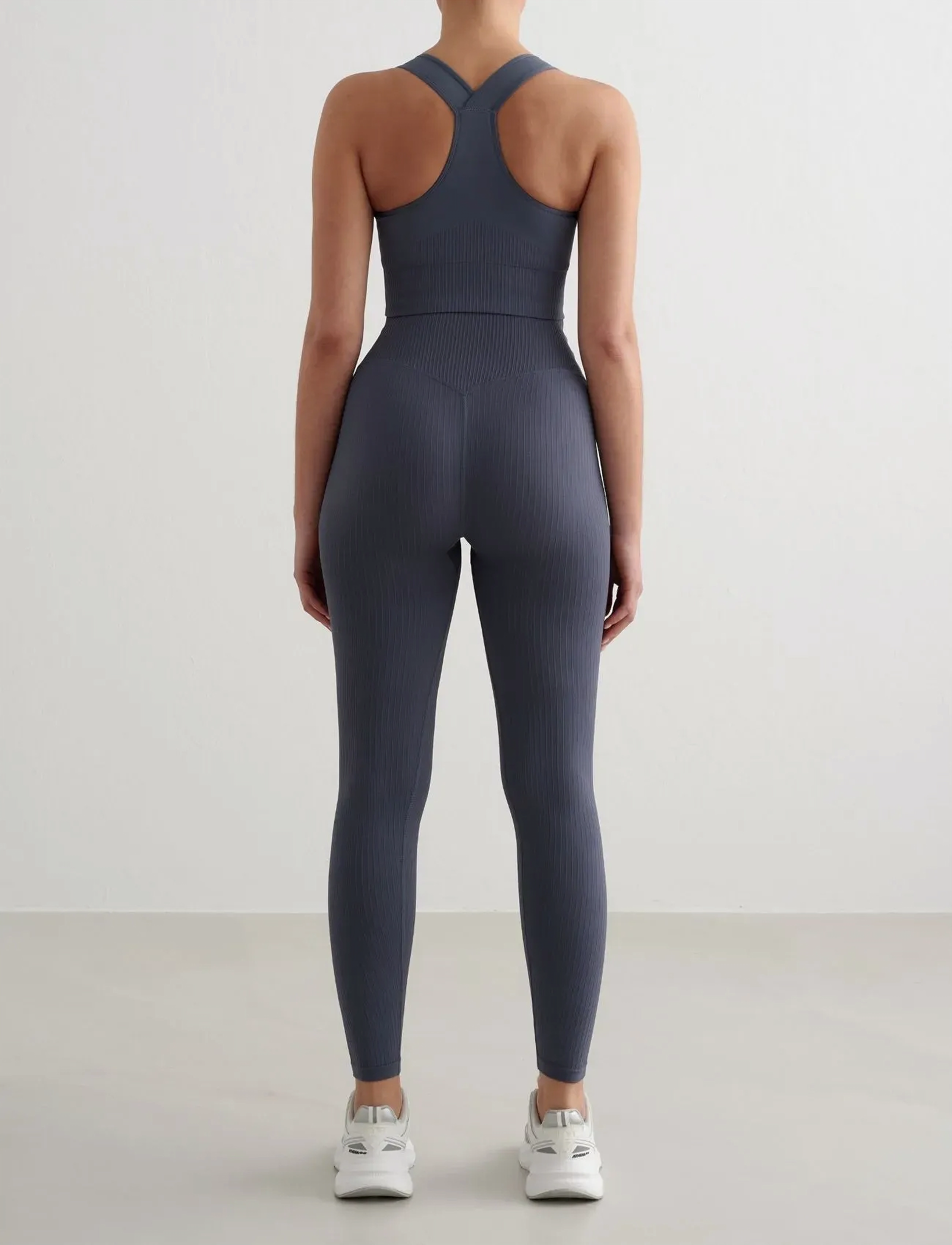 aim´n - High Support Ribbed Bra - høj støtte - storm blue - 5