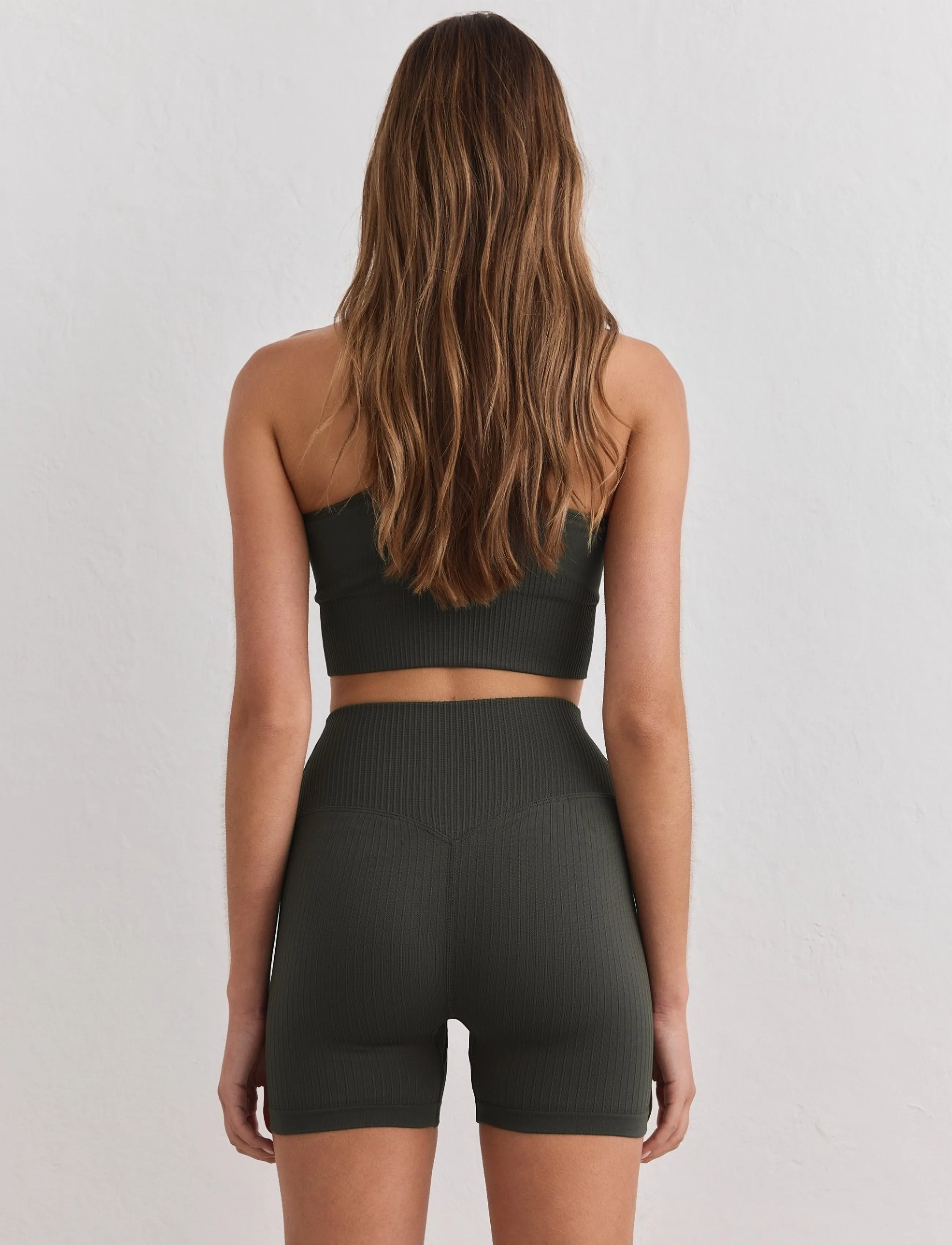 aim´n - Ribbed Seamless Midi Biker Shorts - 1/2 længde - dark ivy - 4