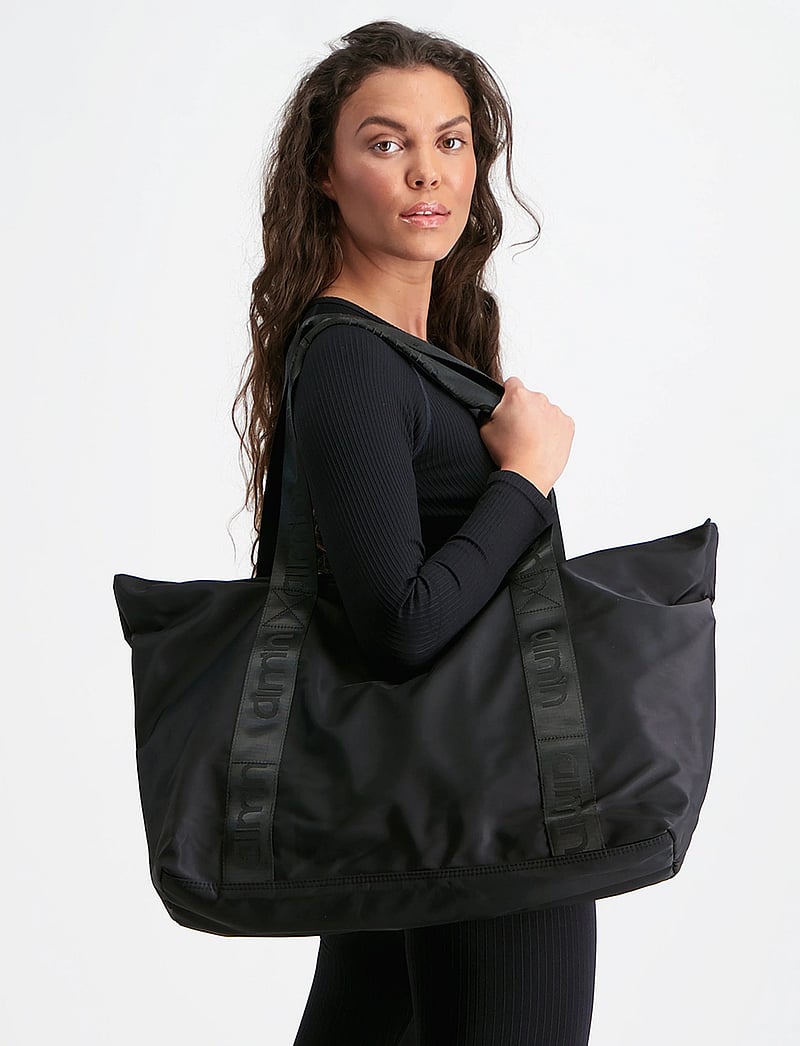 aim´n - Black Weekend Bag - trainingstaschen - black - 0