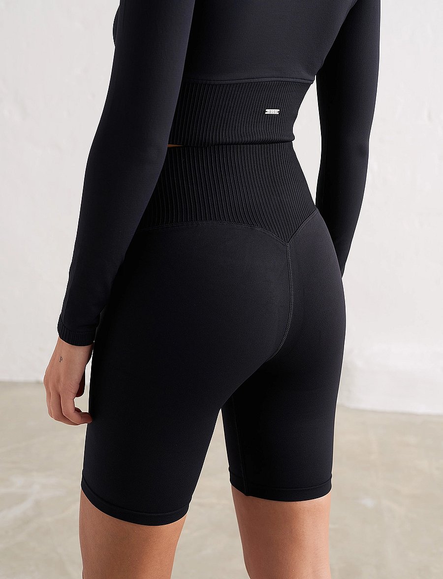 aim´n - Black Limitless Seamless Biker Shorts - 1/2 længde - black - 5