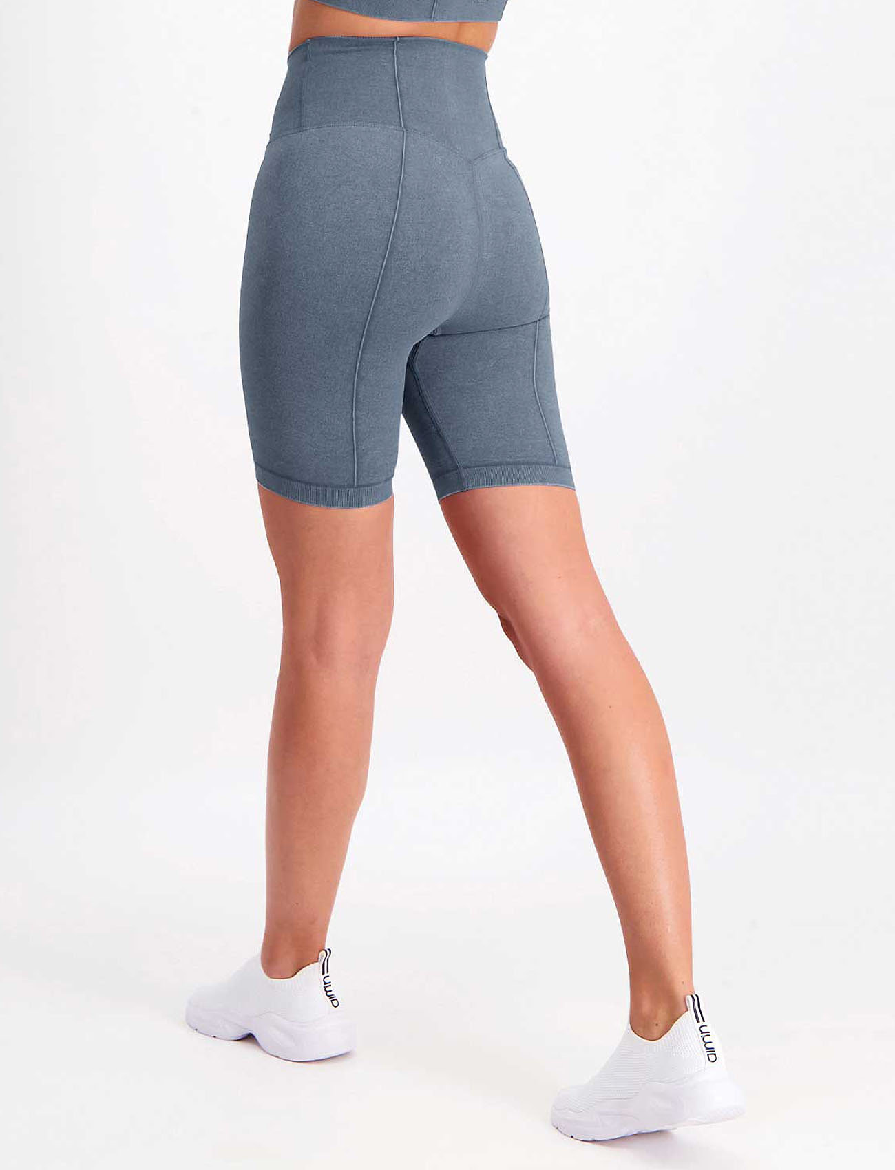 aim´n - Washed Denim Seamless Biker Shorts - trainingstights - washed denim - 4