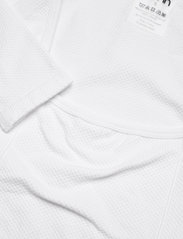 AIM'N - LUXE SEAMLESS CROPPED LONG SLEEVE - topjes met lange mouwen - white - 6