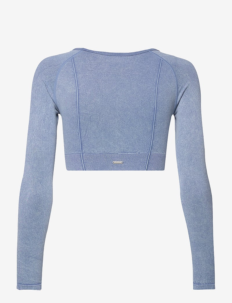 aim´n - Washed Denim Seamless Cropped Long Sleeve - crop-tops - washed denim - 2