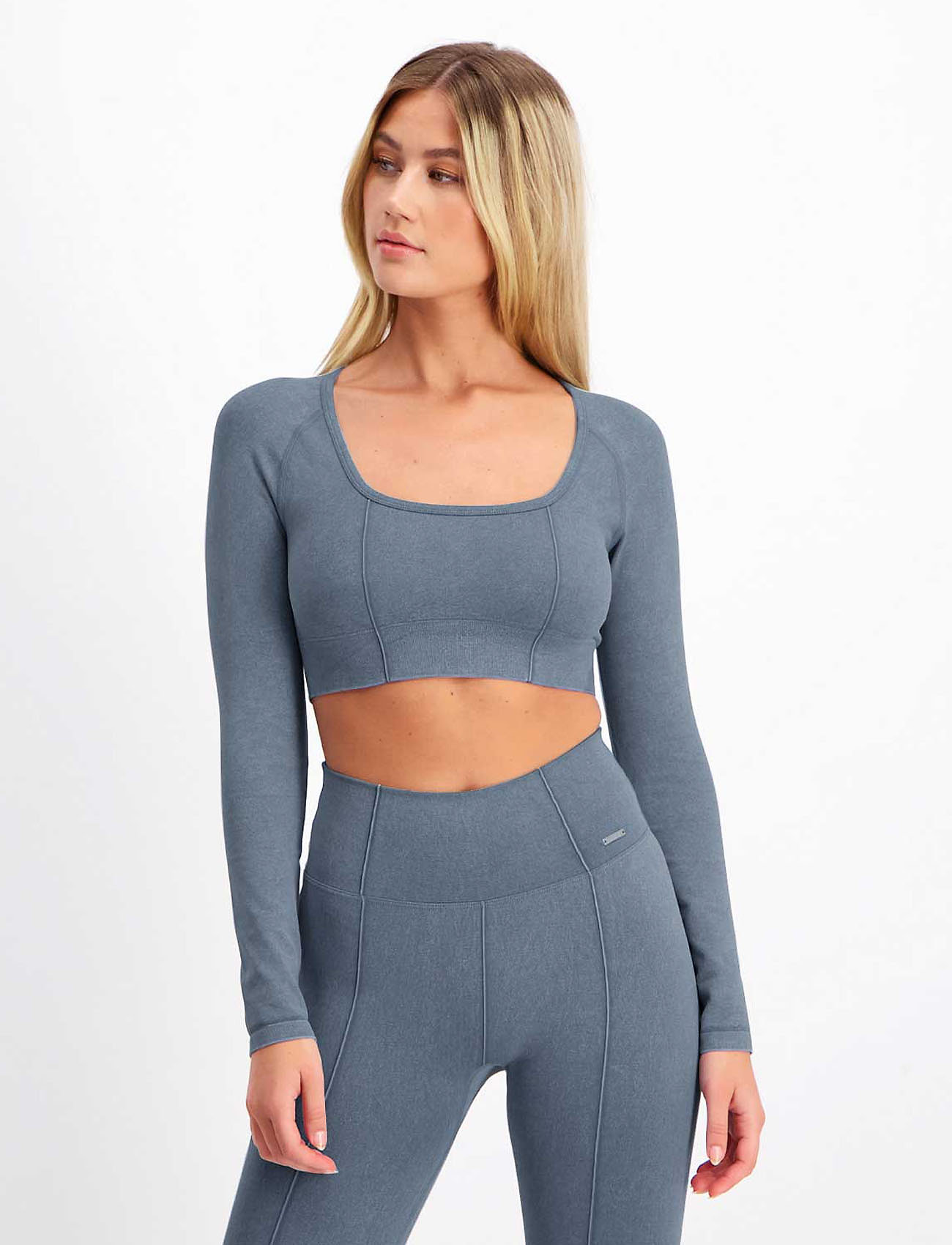 aim ́n Washed Denim Seamless Cropped Long Sleeve, S, Crop Oberteile, Blau - Long-sleeved Frauen