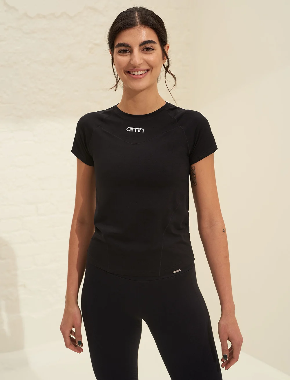 aim´n - Black Soft Basic Short Sleeve - t-shirts - black - 3