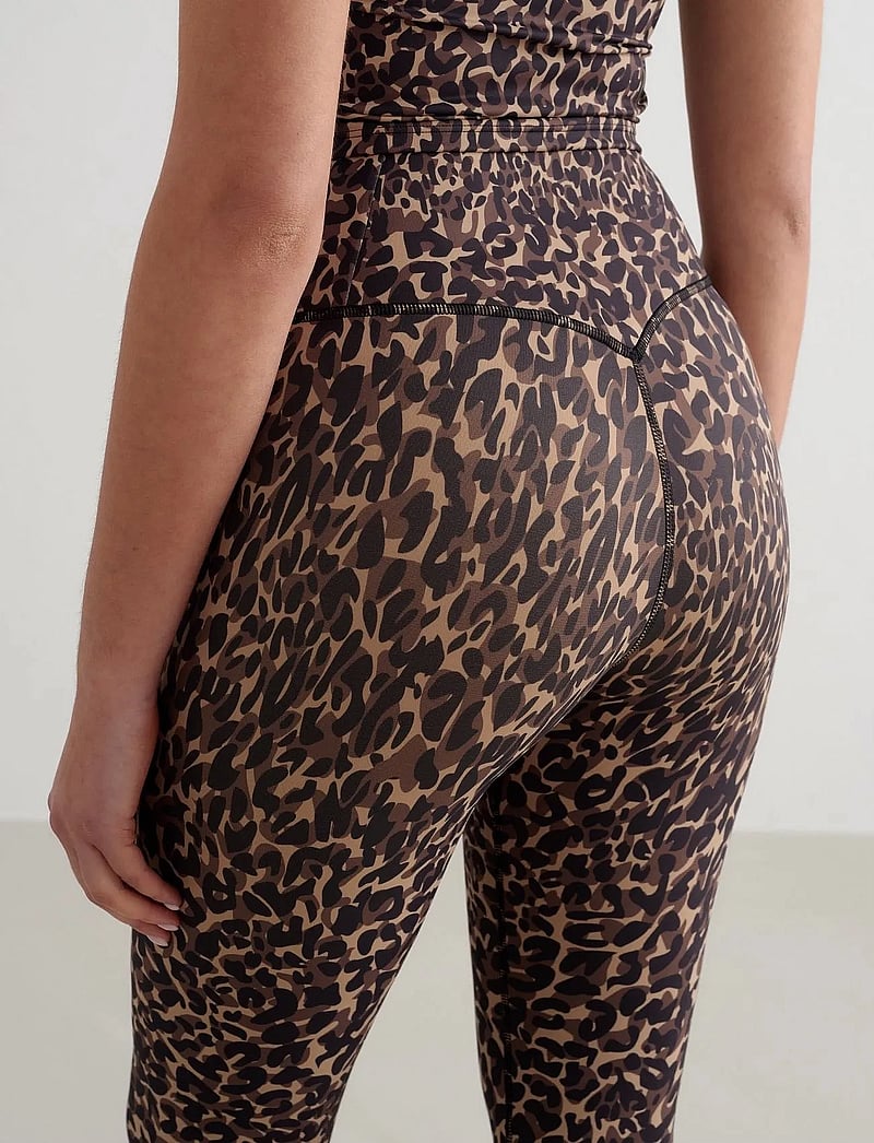aim´n - Core Tights - træningstights - cheetah - 4