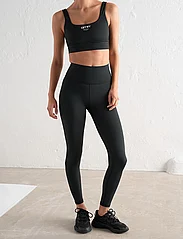 aim´n - Edge Core Tights - gifts below 15000kr - black - 2