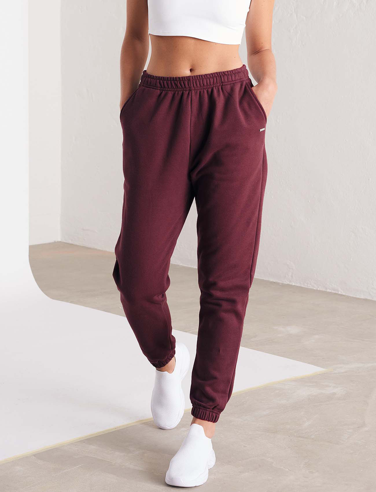 AIM'N - Classic Sweatpants - spodnie dresowe - bordeaux - 1