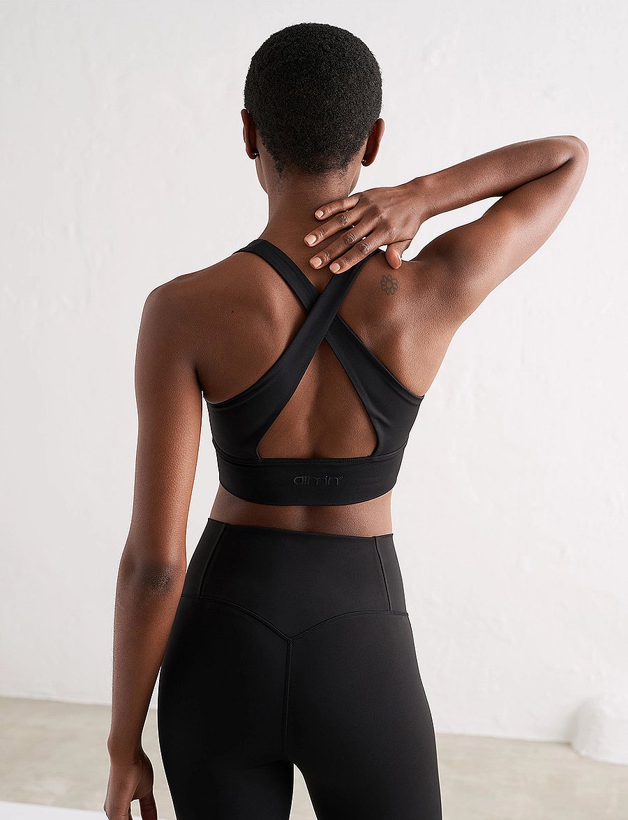 aim´n - Sculpting Crossed Back Bra - mittlerer halt - black - 3