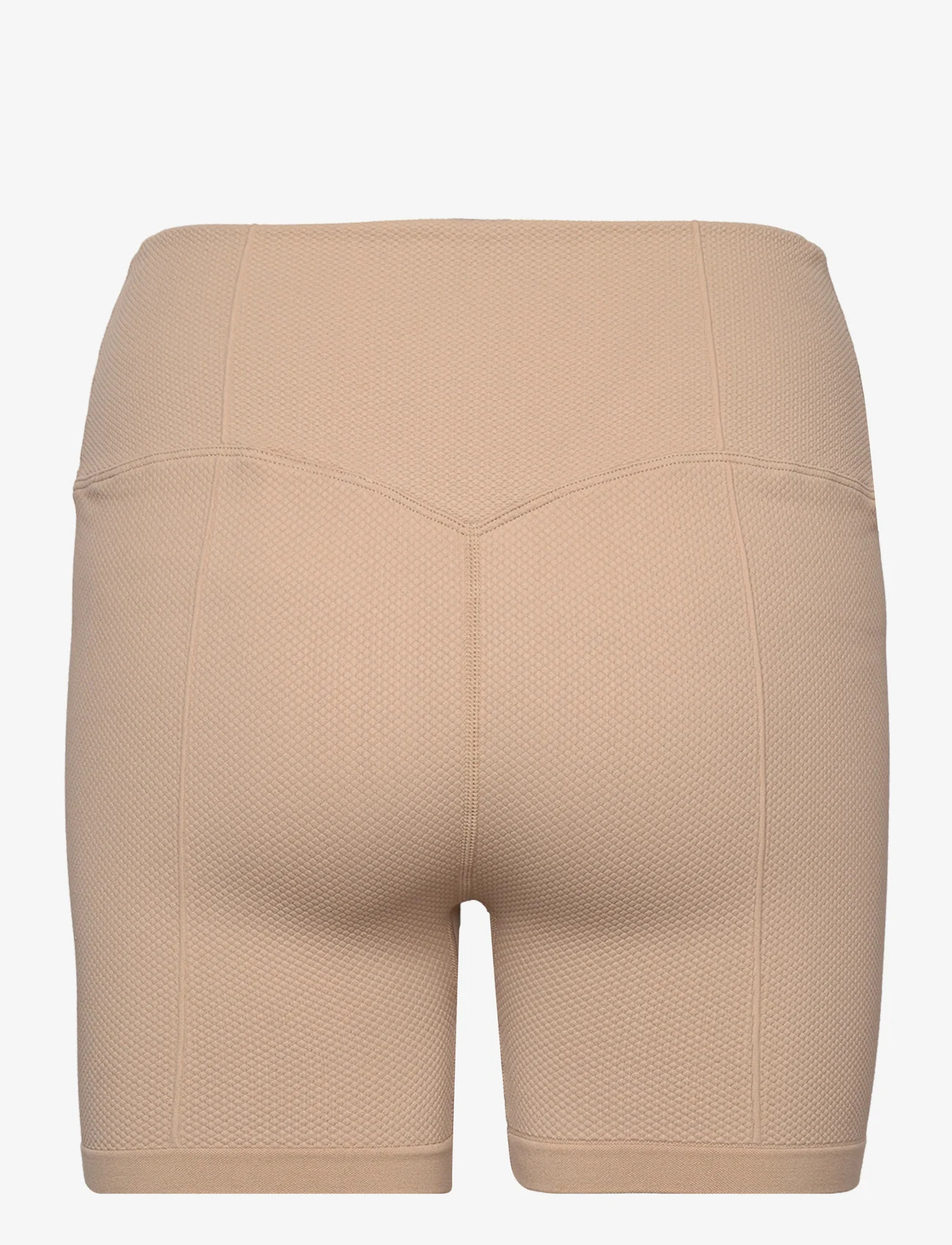 AIM'N - Luxe Seamless Midi Biker Shorts - trening shorts - beige - 1