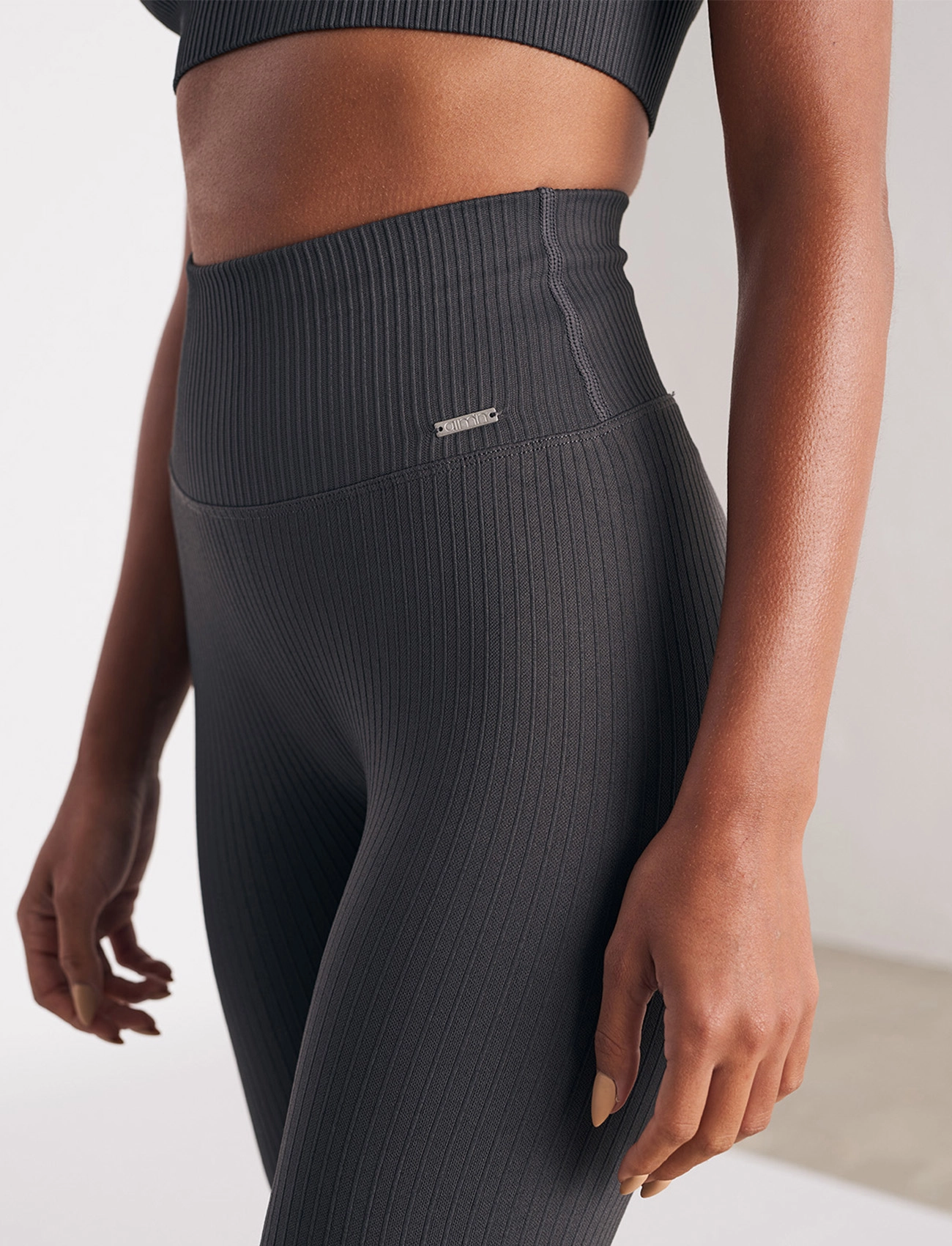 aim´n - Shadow Grey Ribbed Seamless Biker Shorts - seamless tights - shadow grey - 5